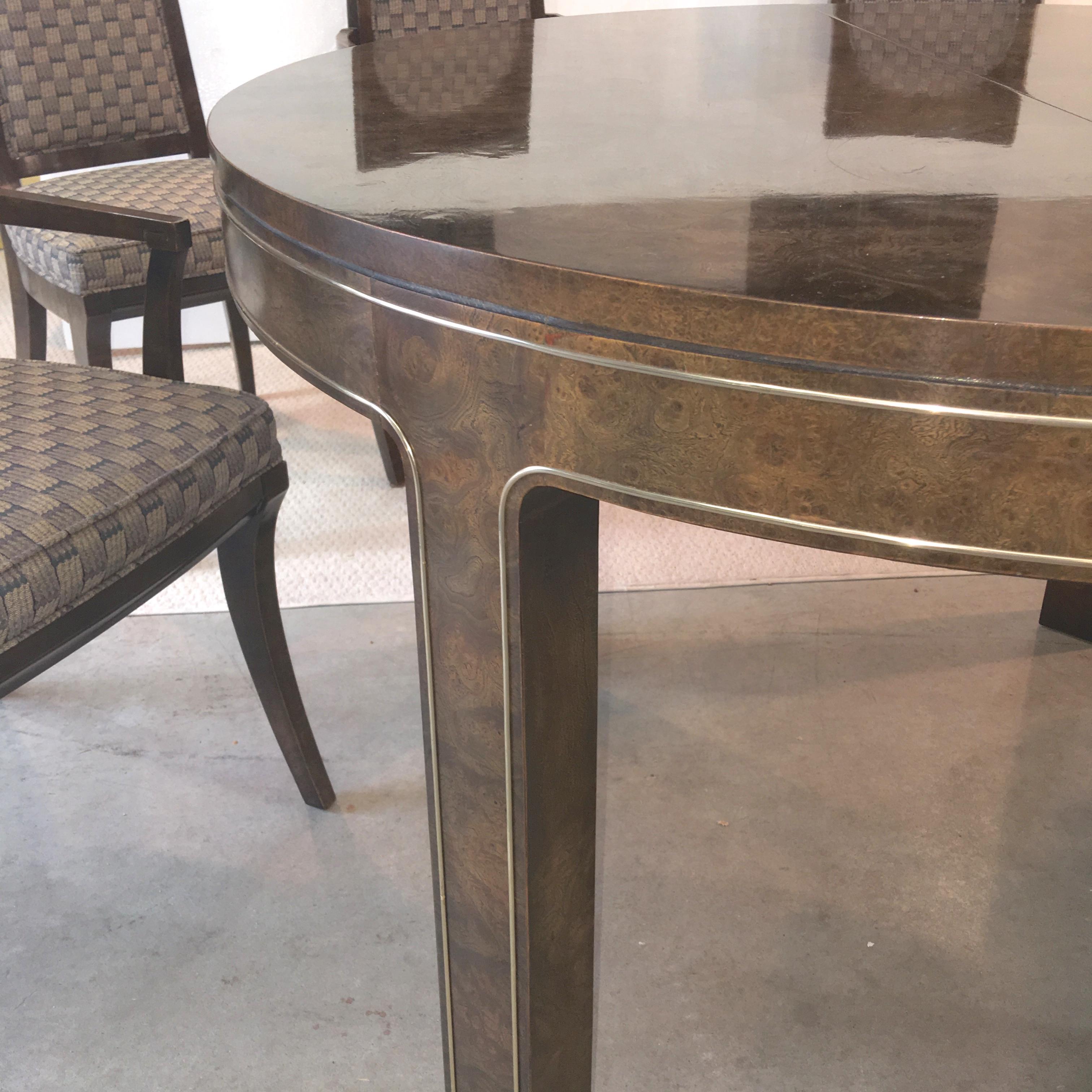 Mid-Century Modern Mastercraft Burl and Brass Extendable Dining Table and Six Chairs  For Sale