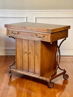 Carrito Rodante de Bar o Servidor de Madera Burl y Latón Mastercraft