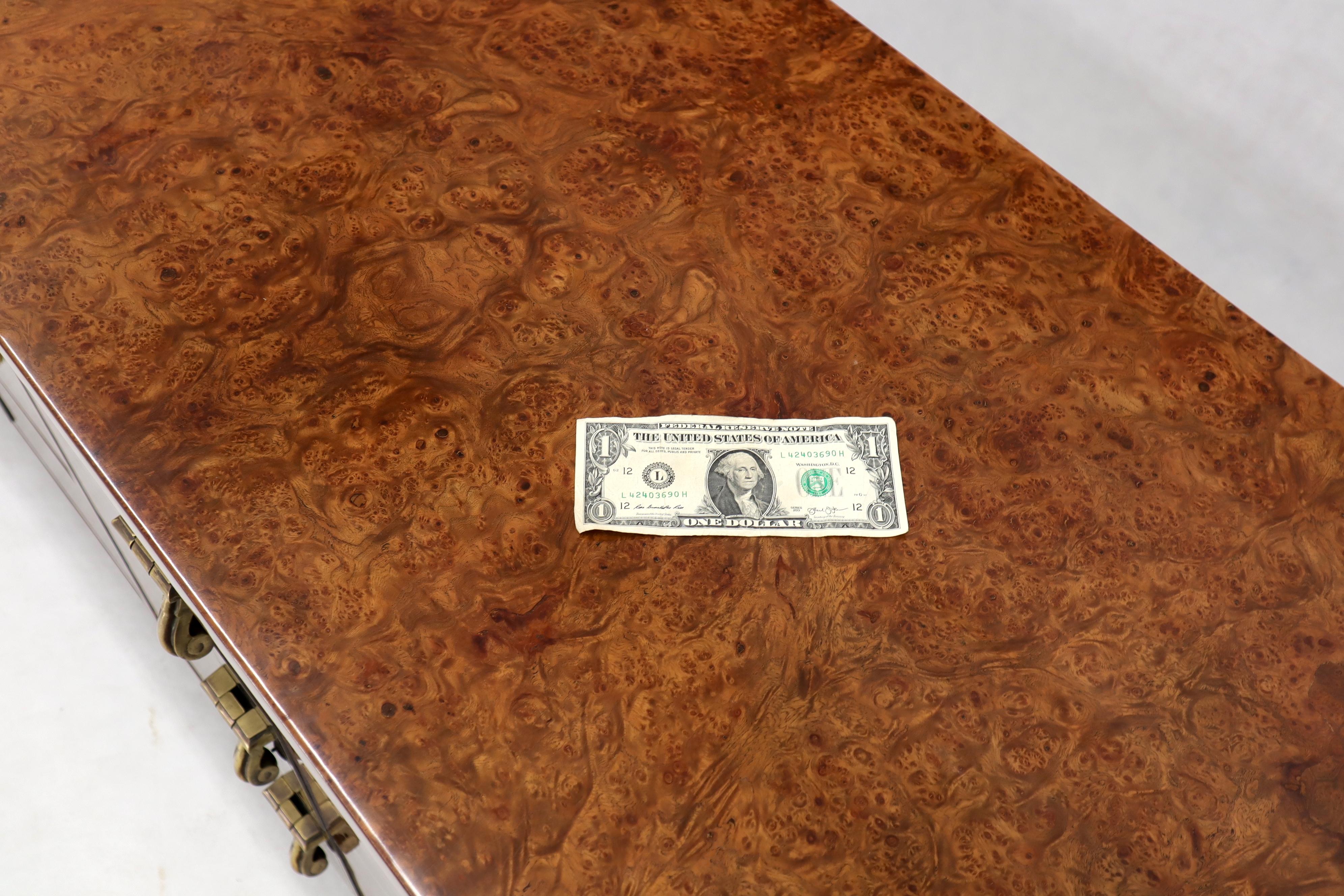 Mastercraft Burl Wood and Brass Hardware Long 9 Drawers Credenza Dresser In Good Condition For Sale In Rockaway, NJ