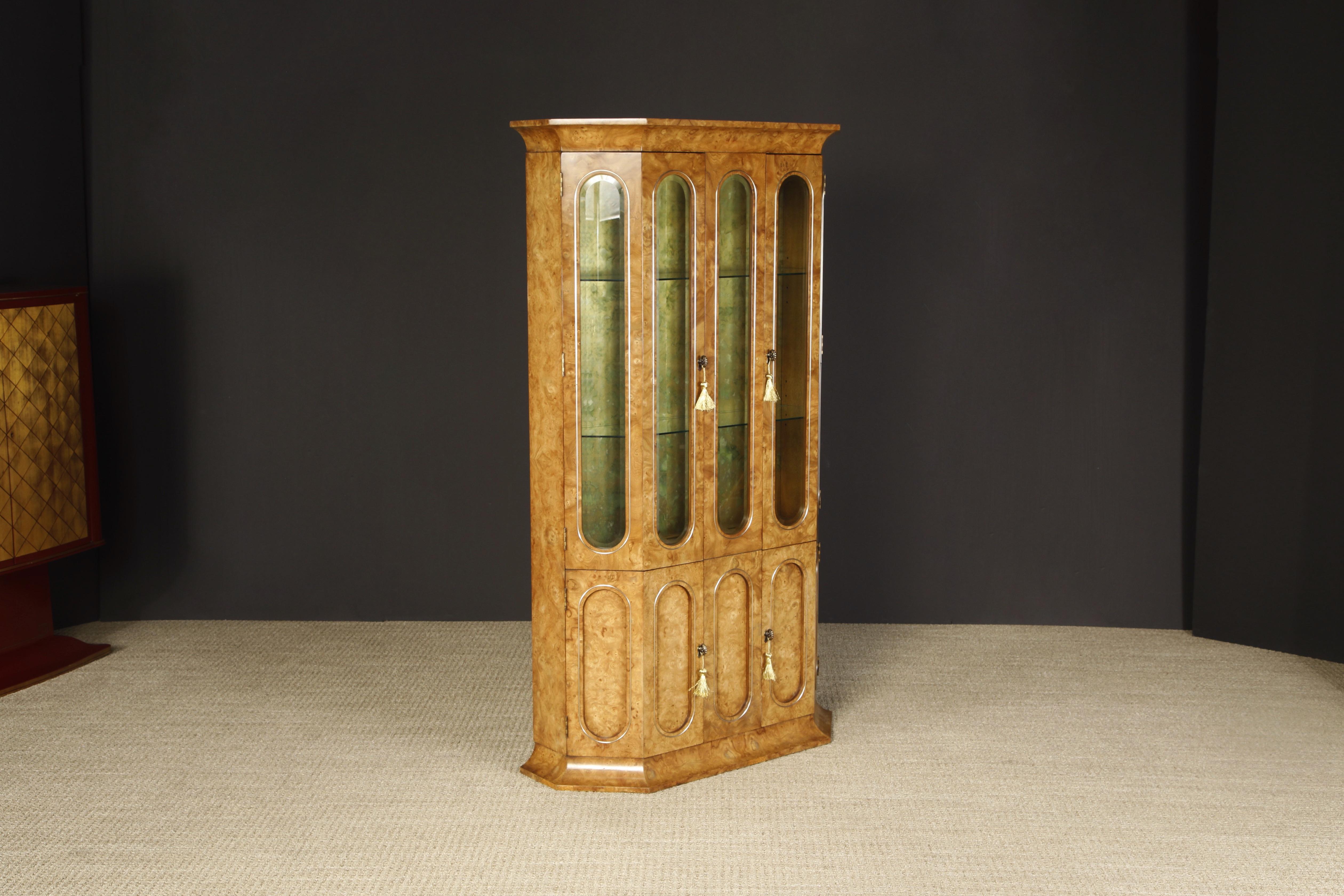 Mastercraft Burled Wood, Brass and Glass Illuminated Vitrine Cabinet, 1970s For Sale 7