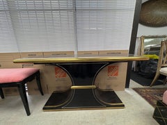 Mesa consola Mastercraft diseñada por William Doezema