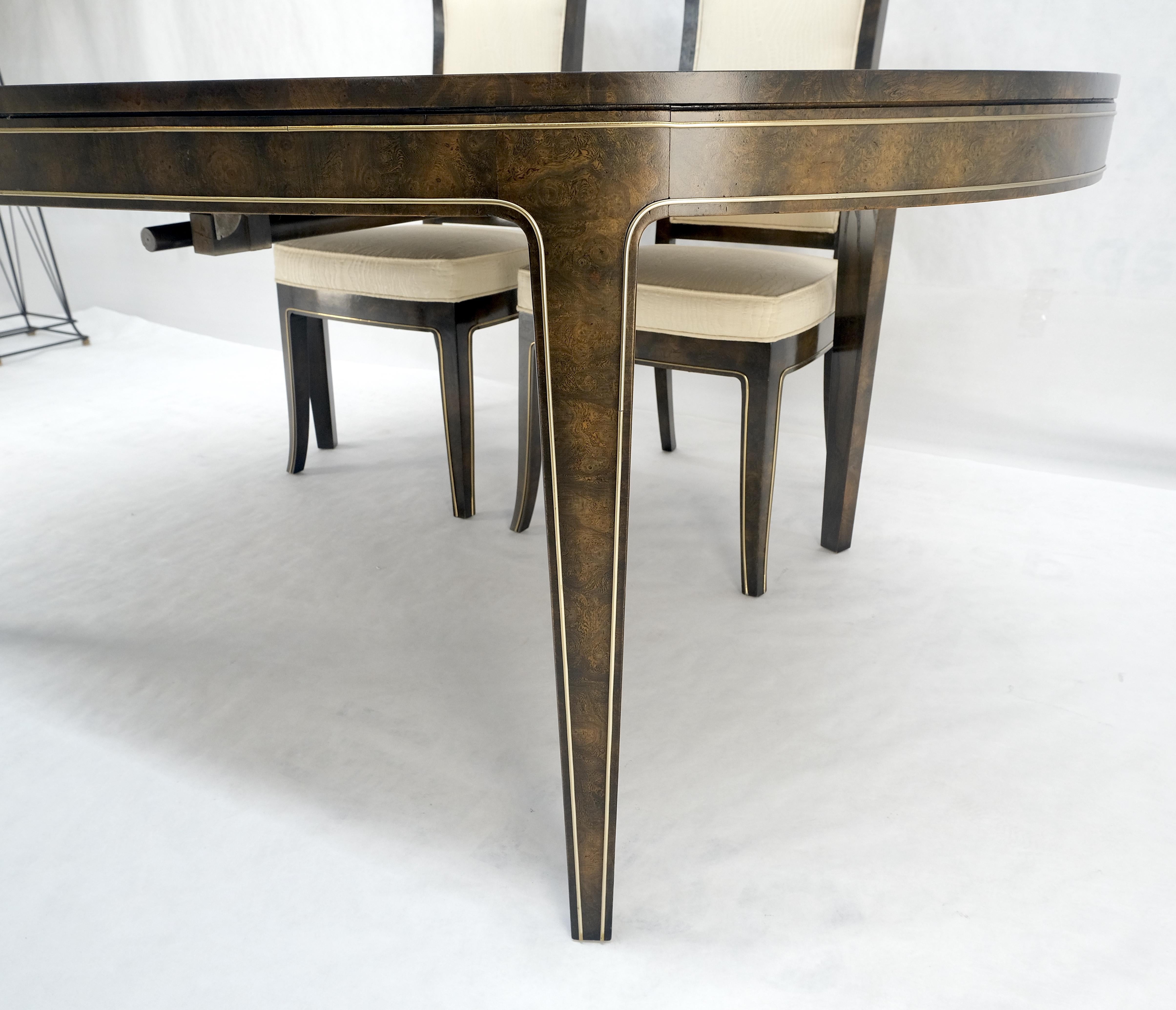 Mid-Century Modern Mastercraft Table de salle à manger ovale 4x20