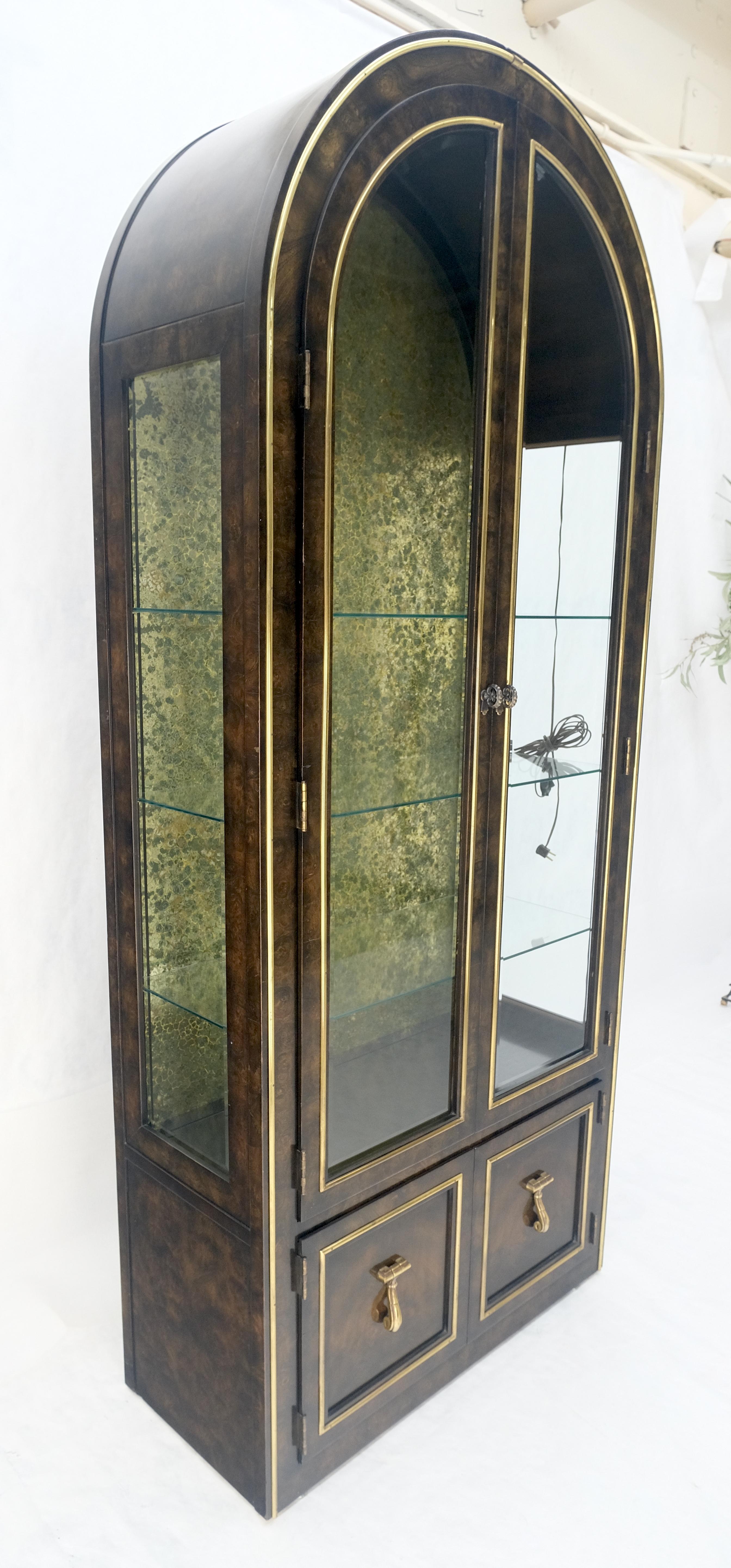 Mastercraft Cúpula Dos Puertas Estante de Vidrio Expositor Vitrina Vitrina en venta 2