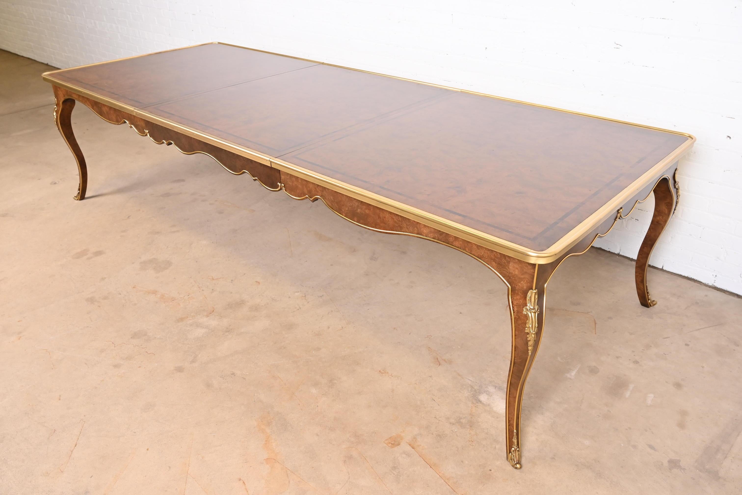 Mastercraft French Louis XV Burl Wood and Brass Extension Dining Table, 1970s For Sale 10