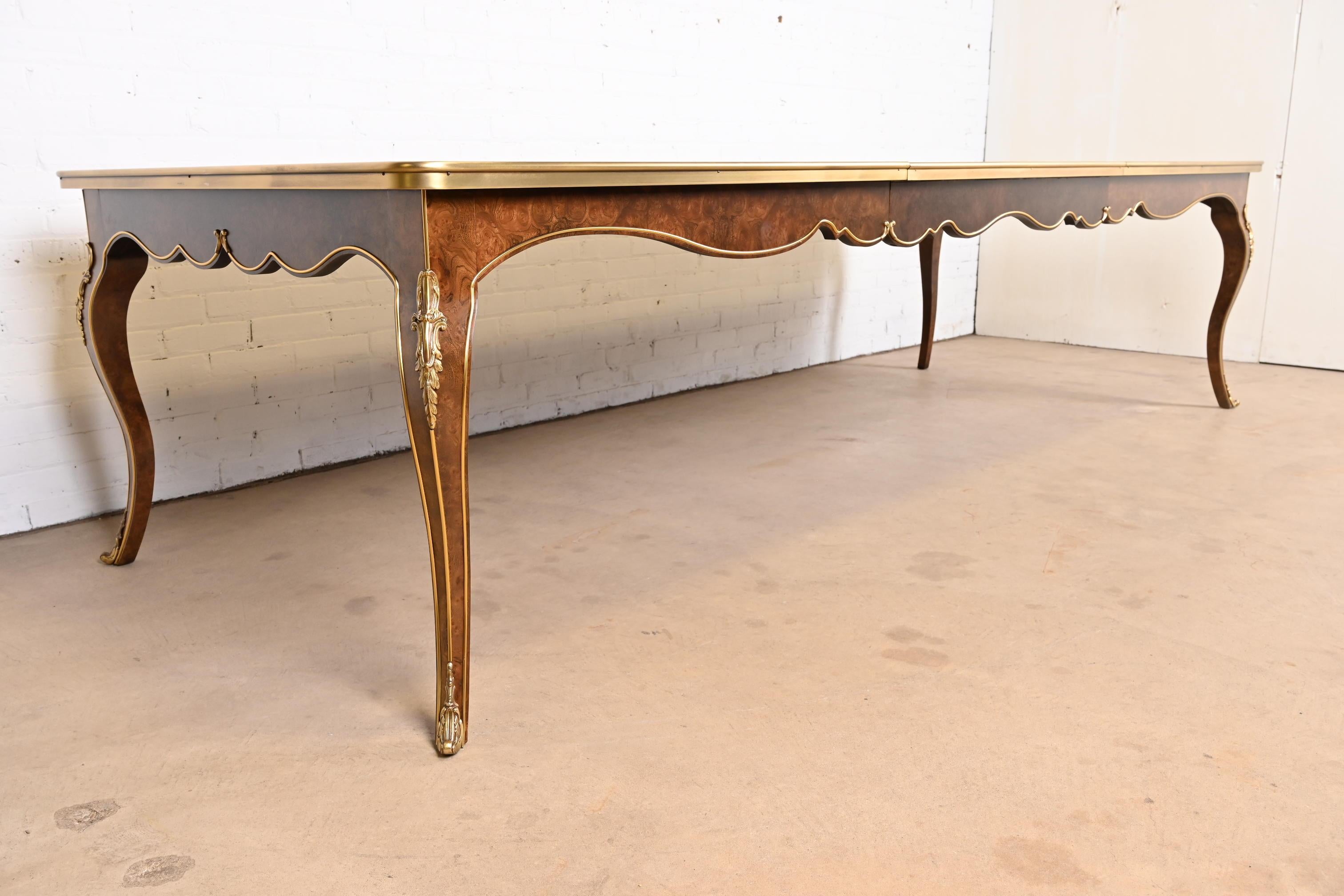Mastercraft French Louis XV Burl Wood and Brass Extension Dining Table, 1970s For Sale 12