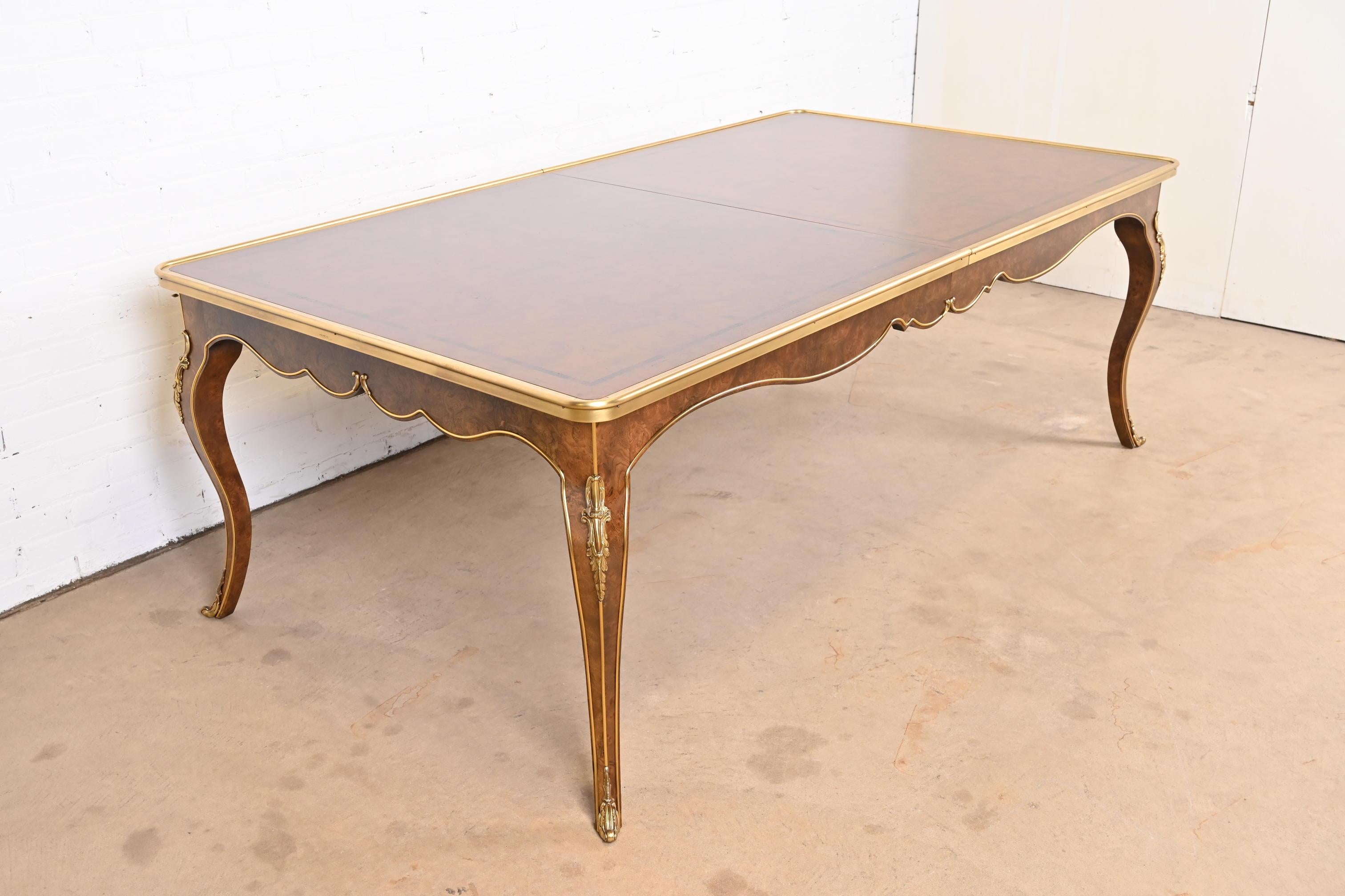 Mastercraft French Louis XV Burl Wood and Brass Extension Dining Table, 1970s For Sale 1