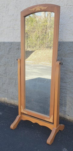 Mastercraft Furniture Carved Natural Hardwood Free Standing Cheval Mirror