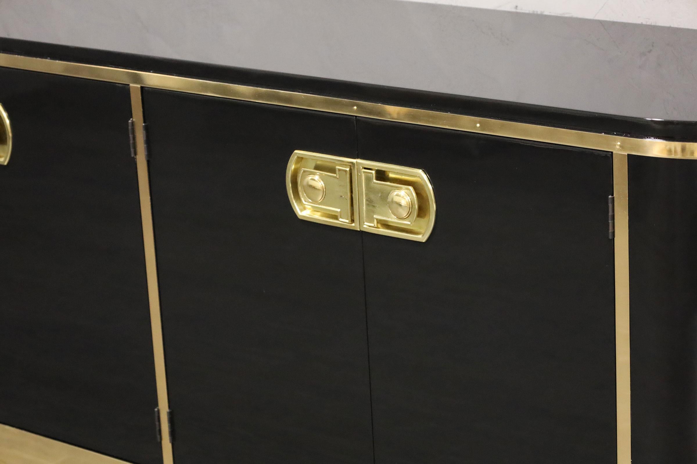 Mastercraft High Gloss Black Laquer and Brass Sideboard, 1970s For Sale 3