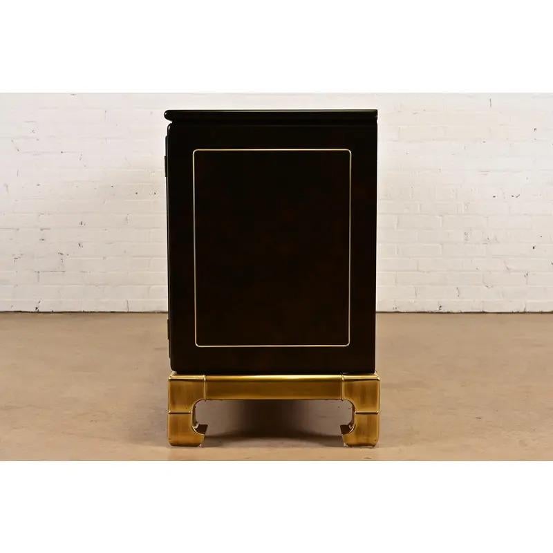 Mastercraft Hollywood Regency Chinoiserie Lacquered Sideboard Credenza, 1970s For Sale 5