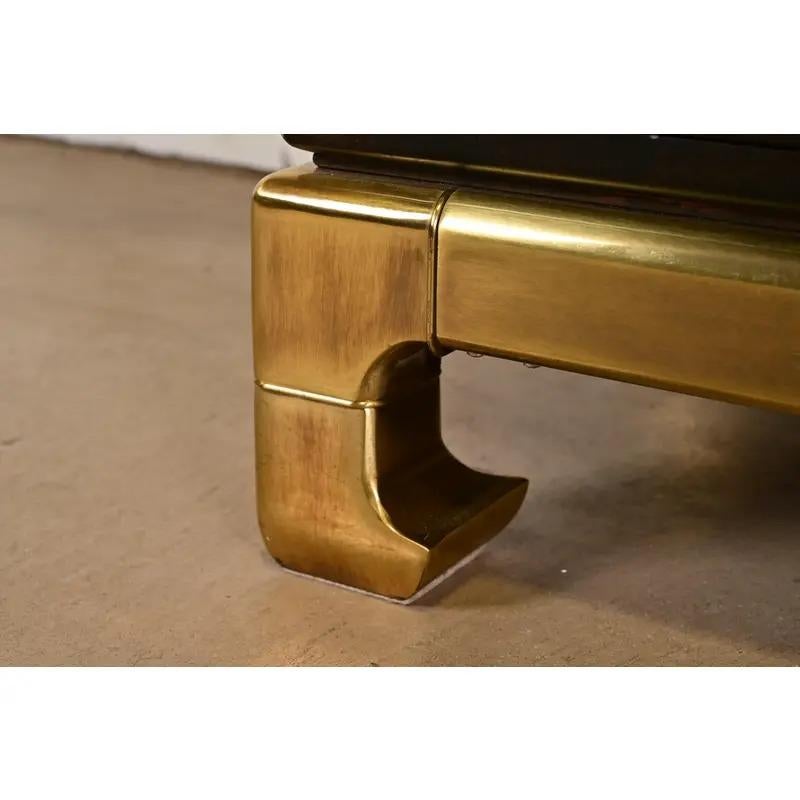 Mastercraft Hollywood Regency Chinoiserie Lacquered Sideboard Credenza, 1970s For Sale 3