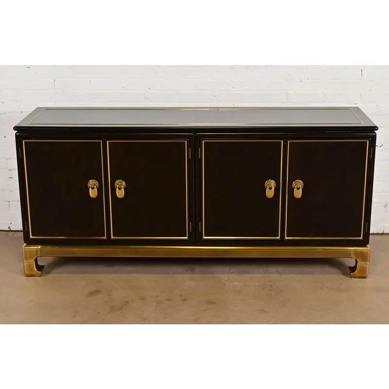 Mid-Century Modern Mastercraft Hollywood Regency Chinoiserie Lacquered Sideboard Credenza, 1970s For Sale