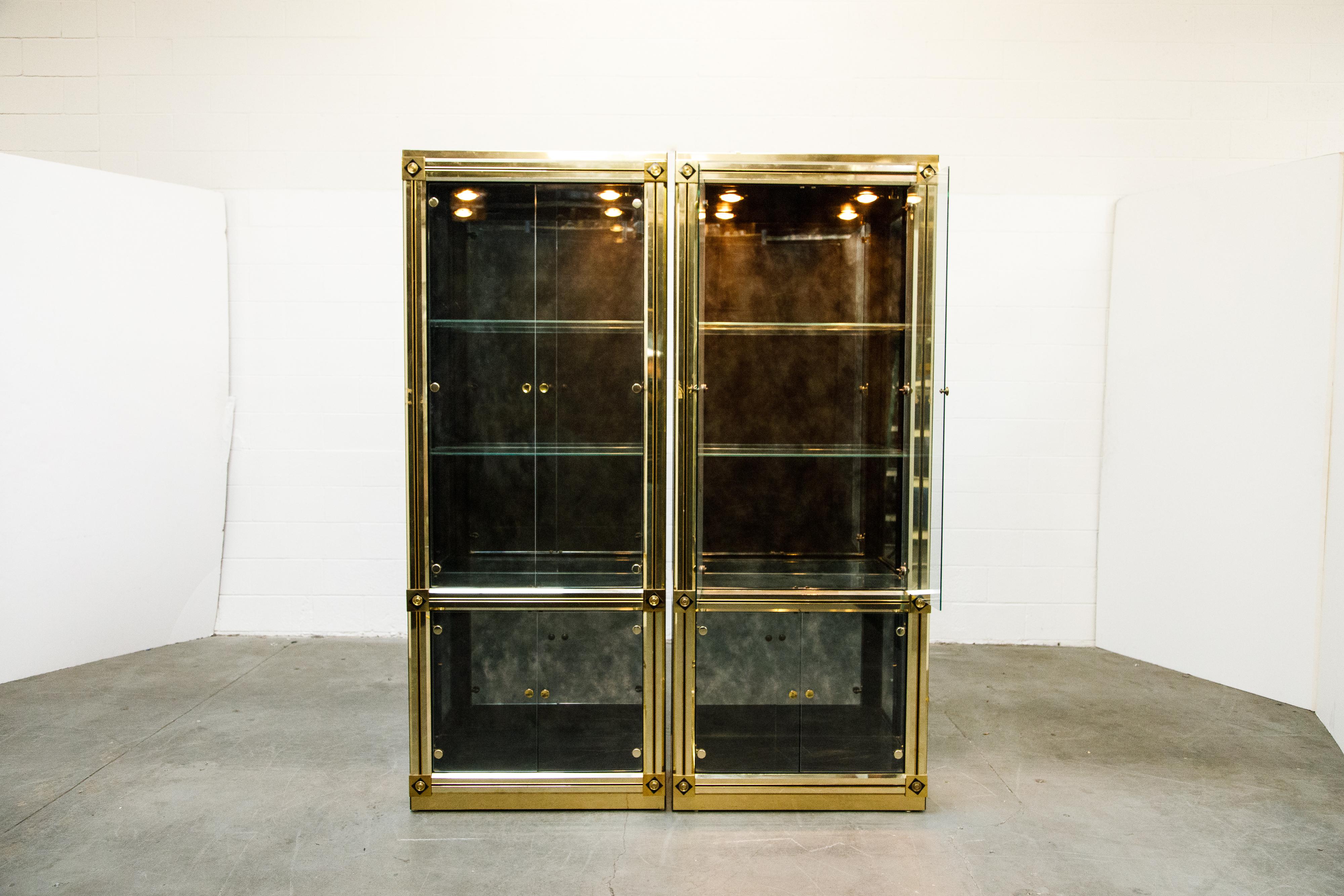 Mid-Century Modern Mastercraft Illuminated Brass Display Cabinets, circa 1980, Pair Available