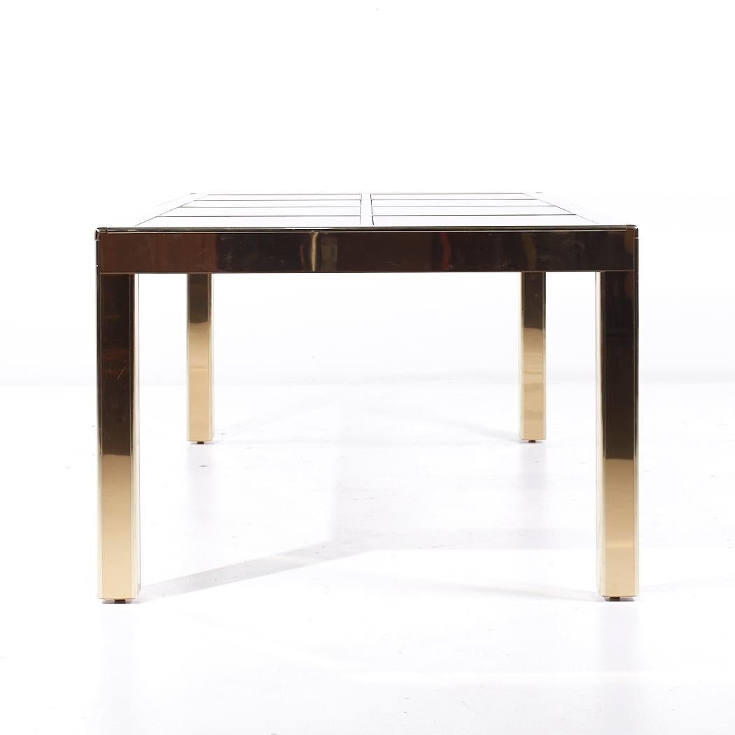 Mastercrafters Mid Century Table de salle à manger en laiton et verre Bon état - En vente à Countryside, IL