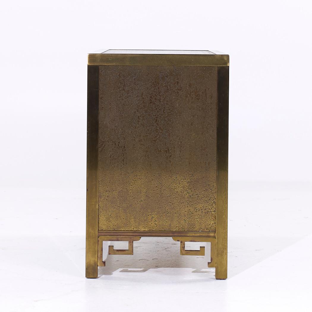Cassettiera in ottone del Mid Century di Mastercraft In condizioni buone in vendita a Countryside, IL