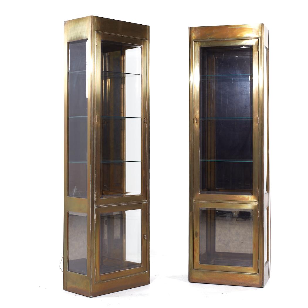 Mid-Century Modern Mastercraft Mid Century Brass Vitrine Display Cabinets - Pair For Sale