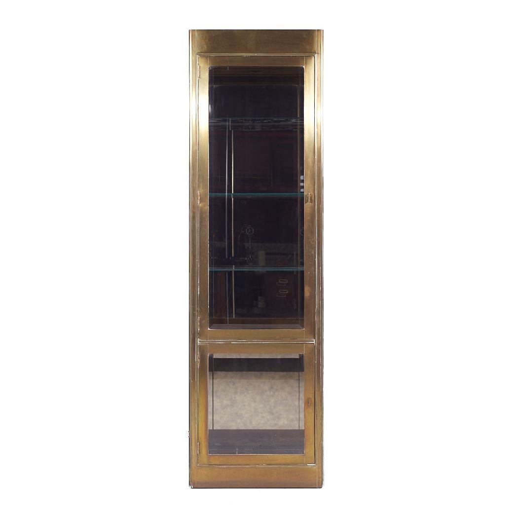Late 20th Century Mastercraft Mid Century Brass Vitrine Display Cabinets - Pair For Sale