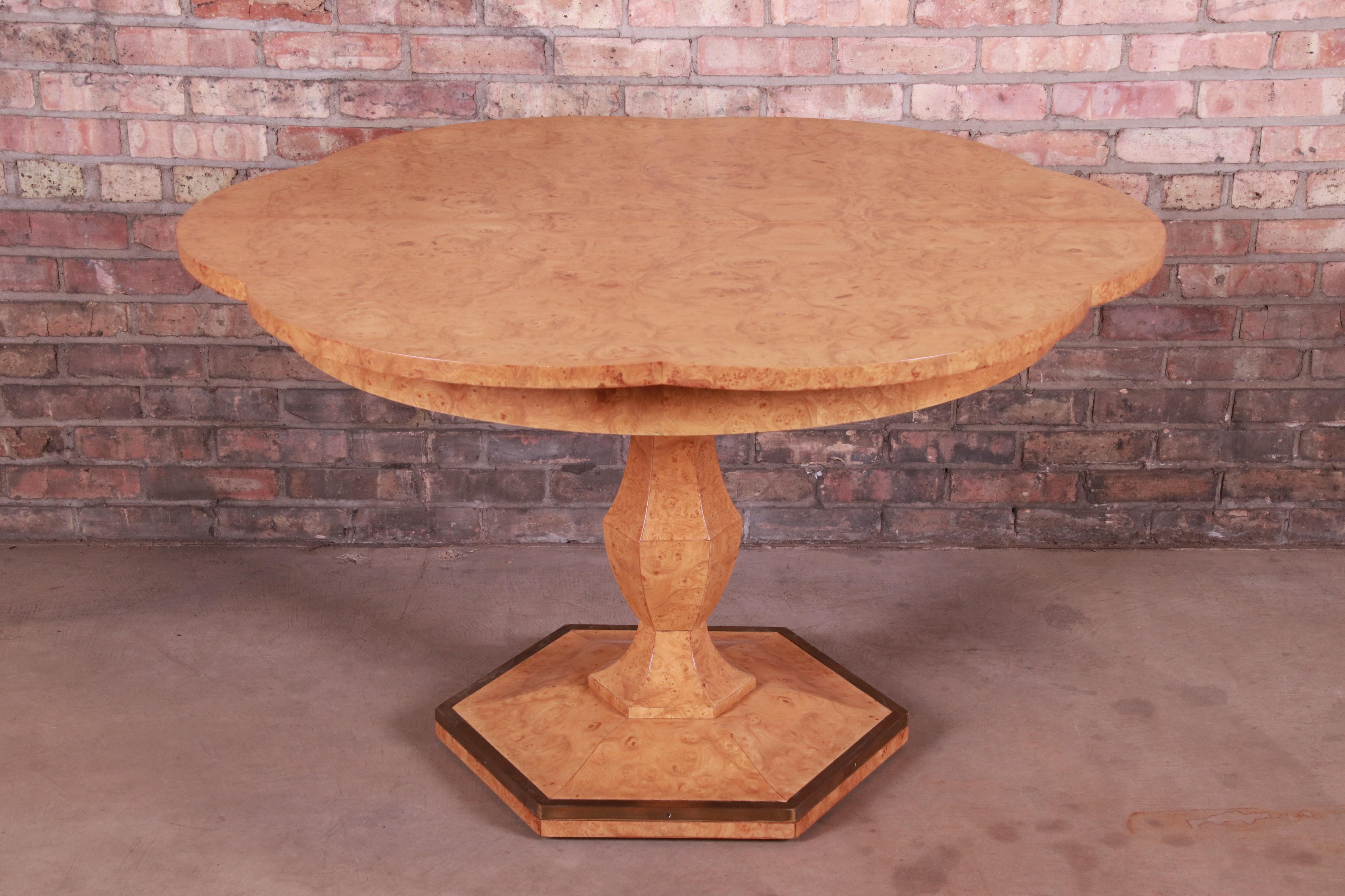 Mastercraft Midcentury Hollywood Regency Burl Wood Dining Table, Newly Restored In Good Condition In South Bend, IN