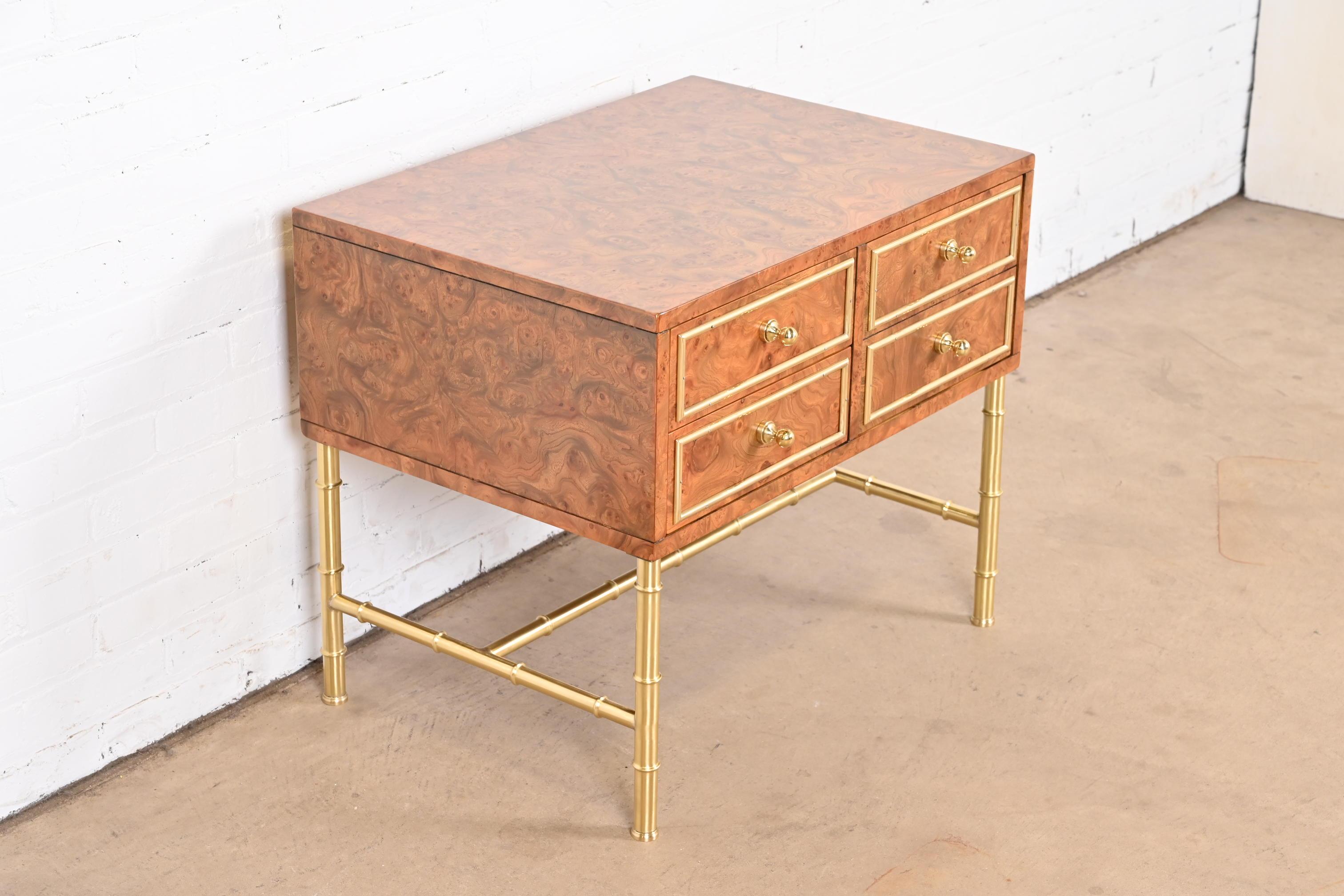 Mastercraft Mid-Century Modern Hollywood Regency Burl and Brass Chest of Drawers In Good Condition In South Bend, IN