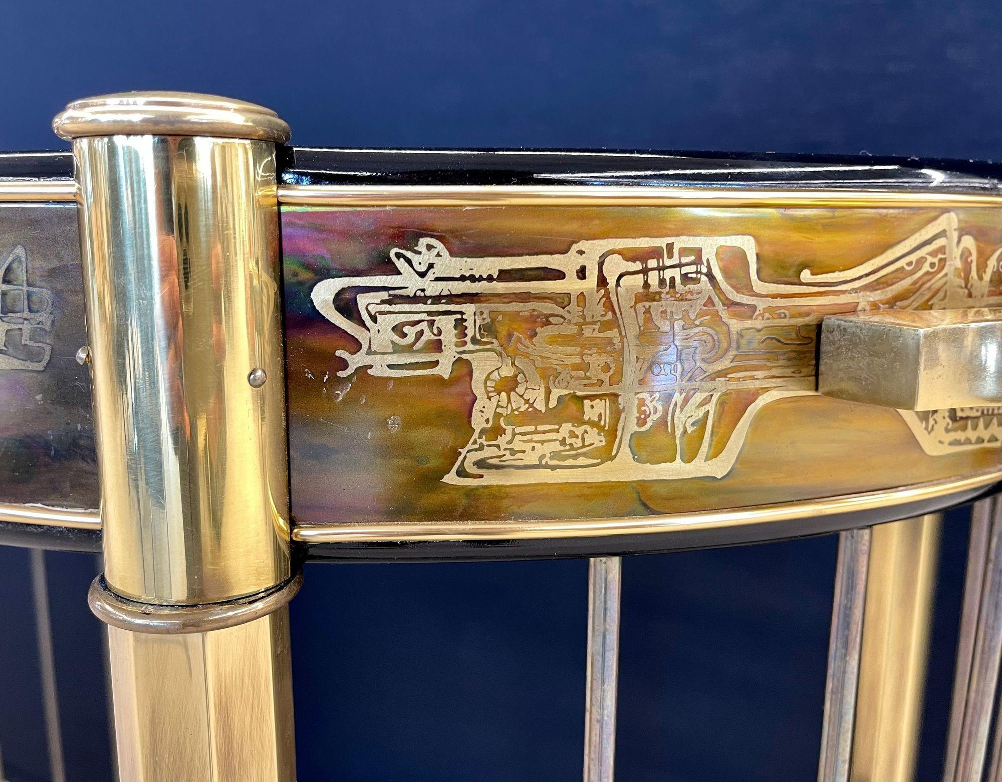 Mastercraft, Mid-Century Modern, Rolling Bar Cart, Etched Brass, Lacquer, 1960s For Sale 2
