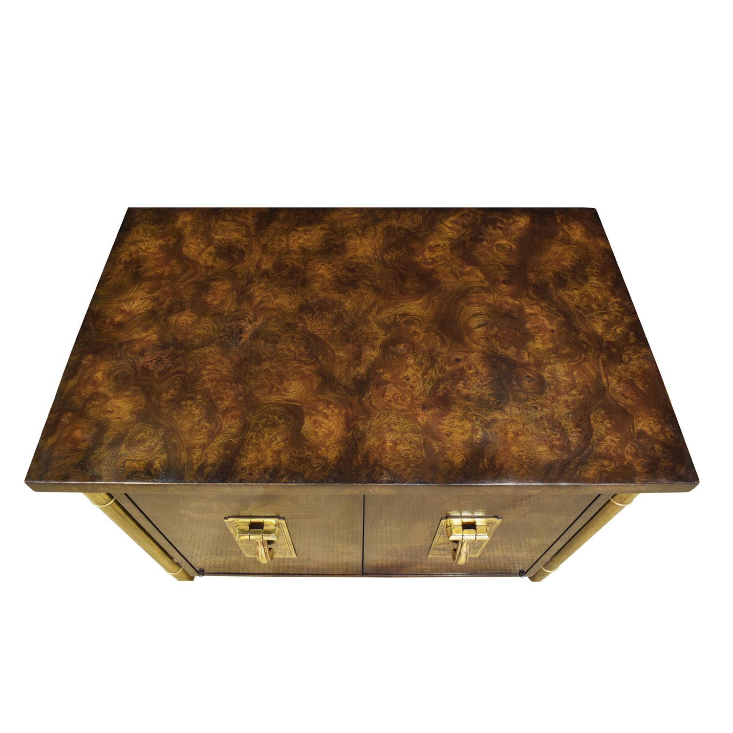 Hand-Crafted Mastercraft Pair of Luxurious Bedside Tables in Carpathian Elm and Brass, 1960s