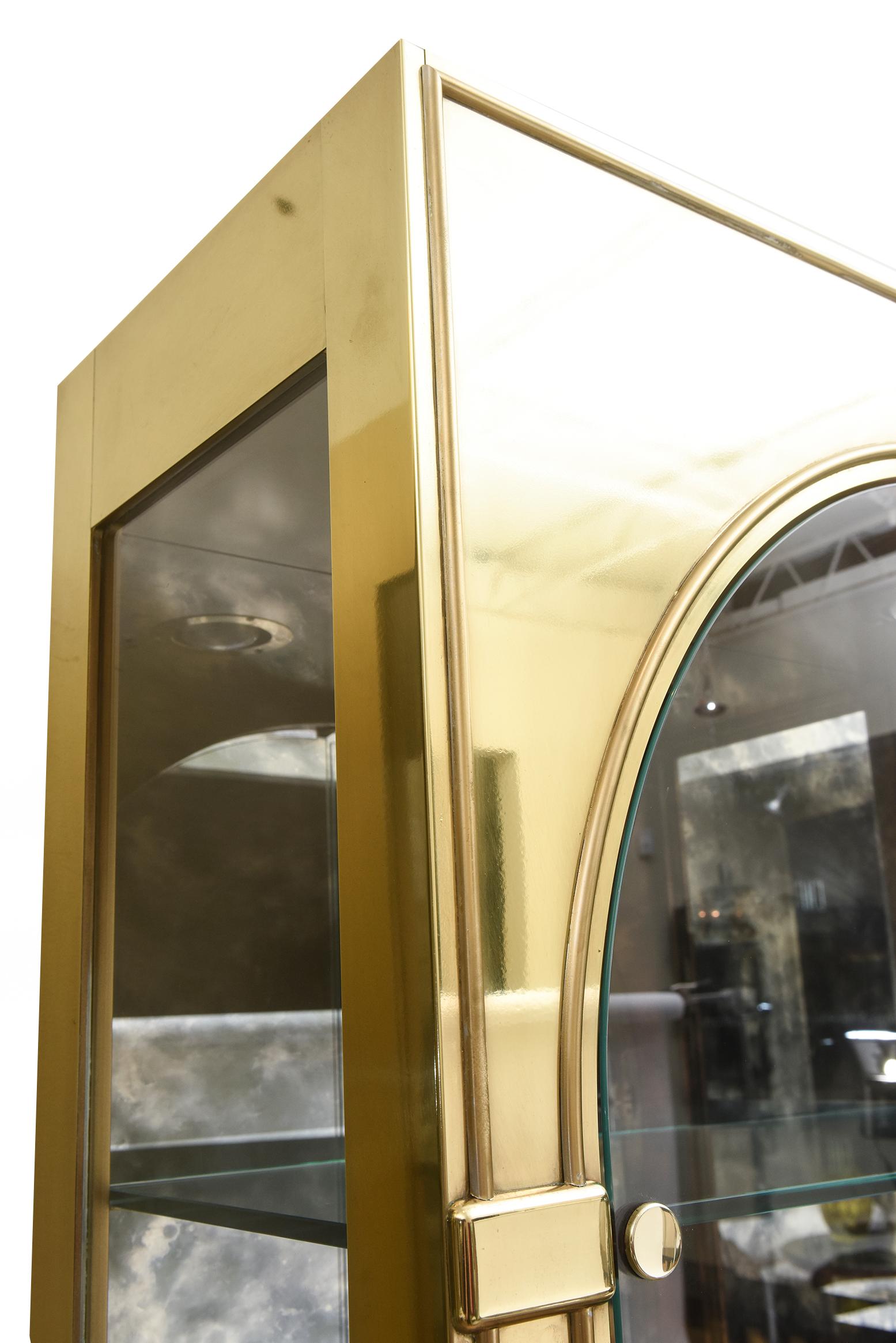Modern Pair of Mastercraft Palladian Style Brass and Glass Vitrines or Dry Bar Cabinets