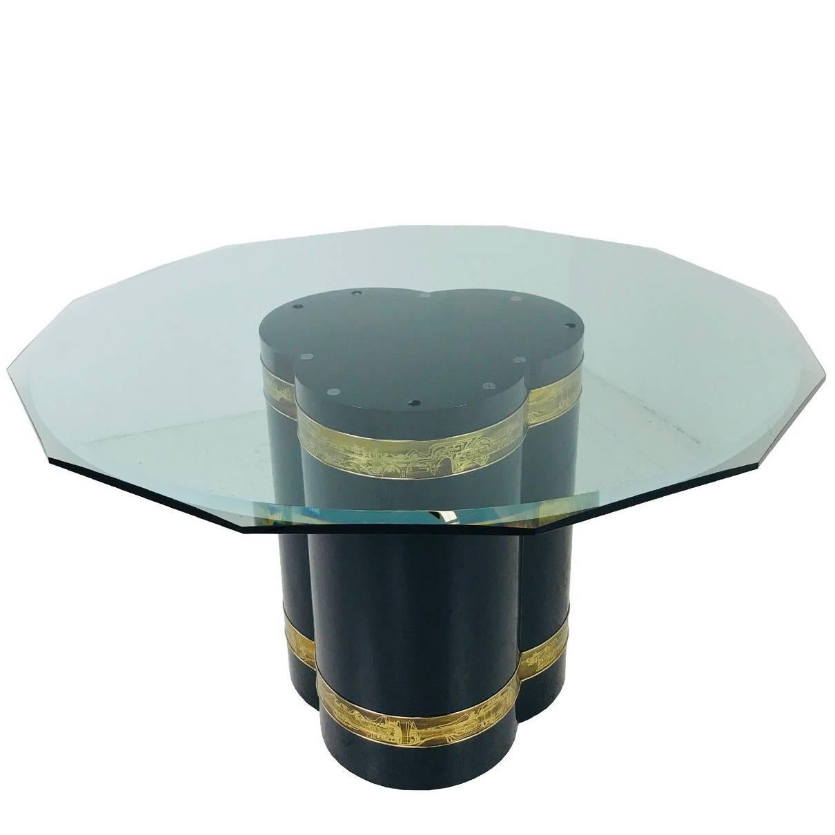 Mastercraft Clover Pedestal Dining Table