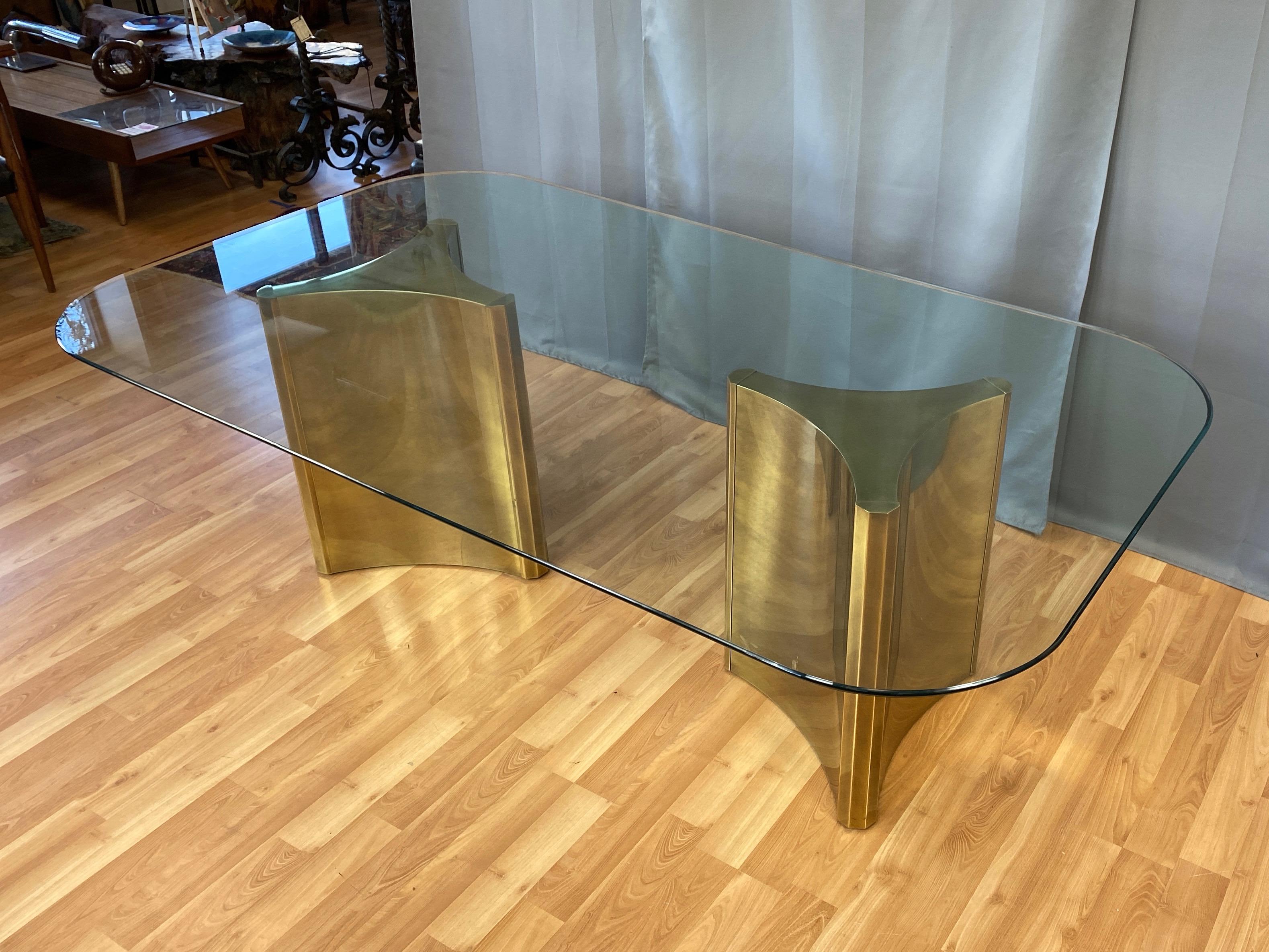 Mastercraft Trilobi Brass Pedestal Base Glass Dining Table, Early 1970s In Good Condition In San Francisco, CA