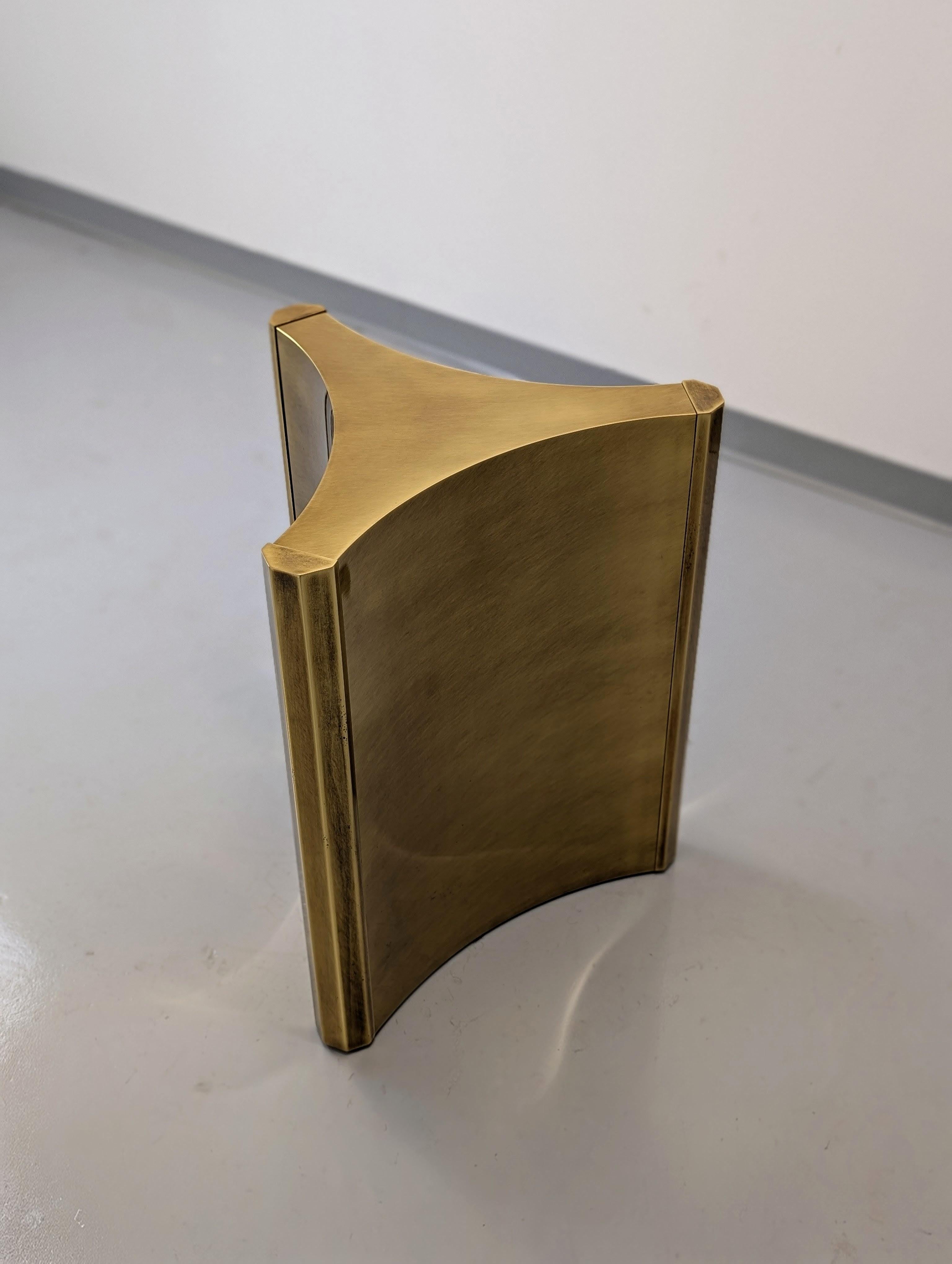 Piédestal en laiton 