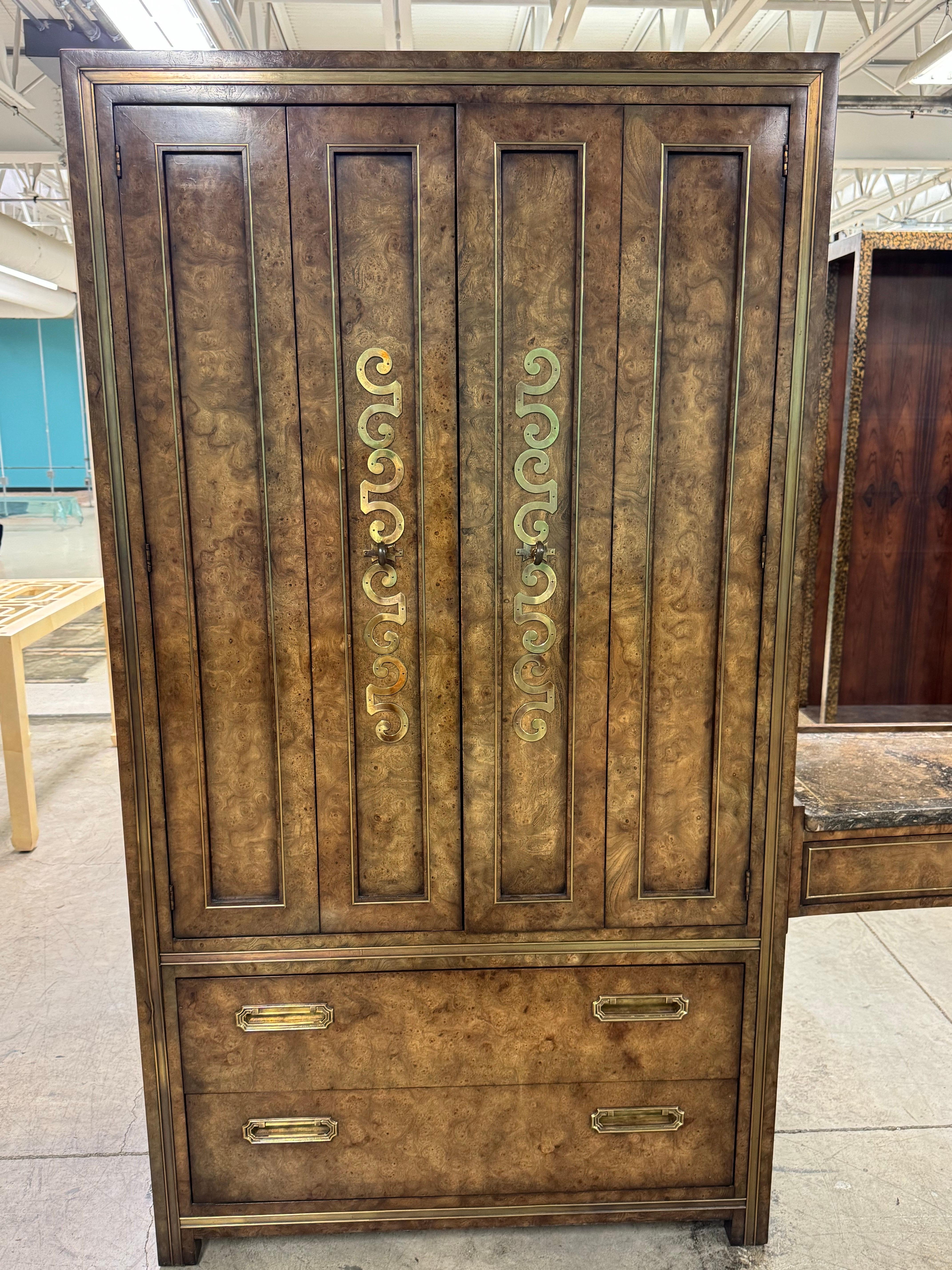 Late 20th Century Mastercraft Twin Wardrobes With Built in Vanity/Desk, a Set For Sale