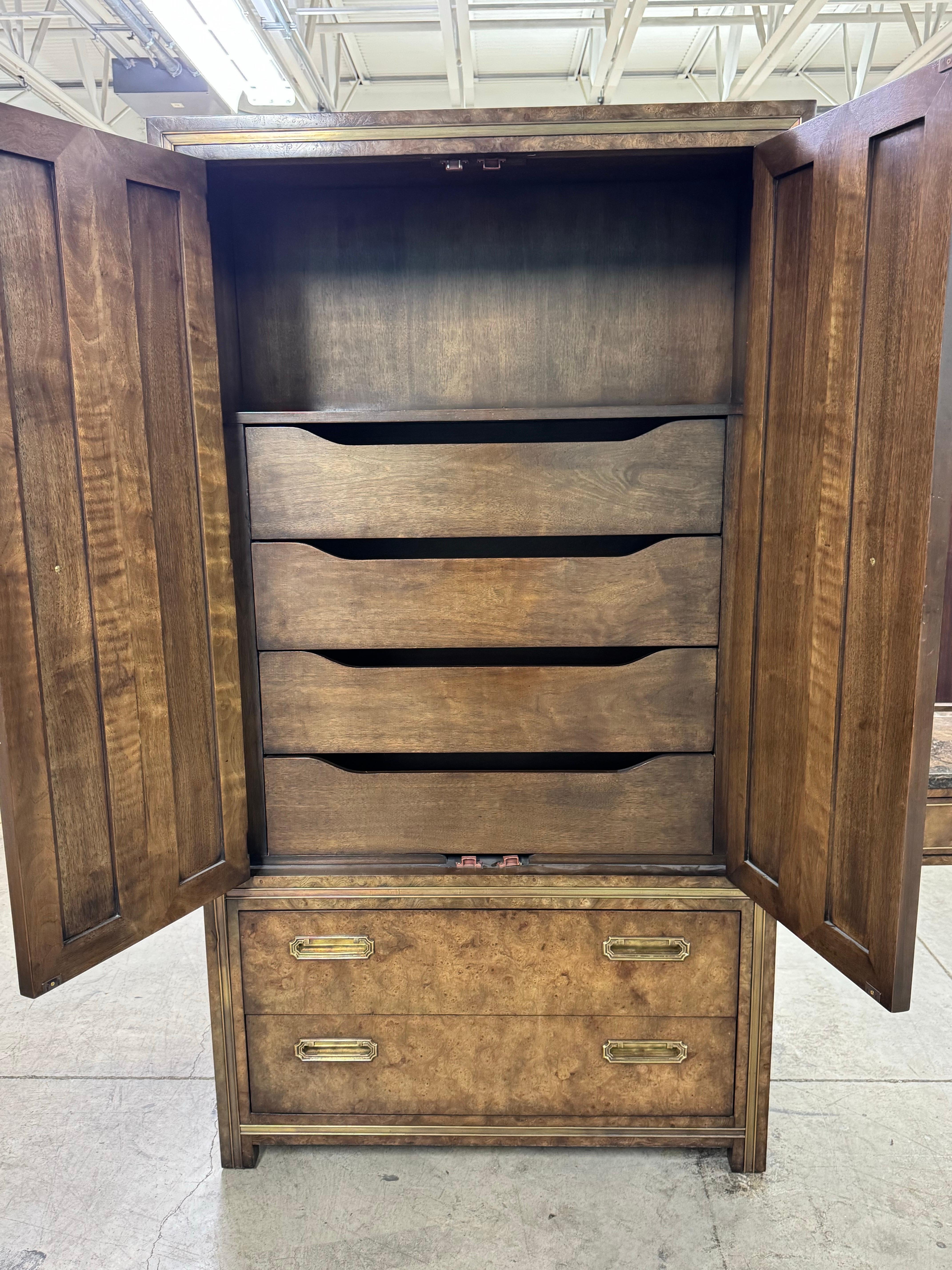 Mastercraft Twin Wardrobes With Built in Vanity/Desk, a Set For Sale 1