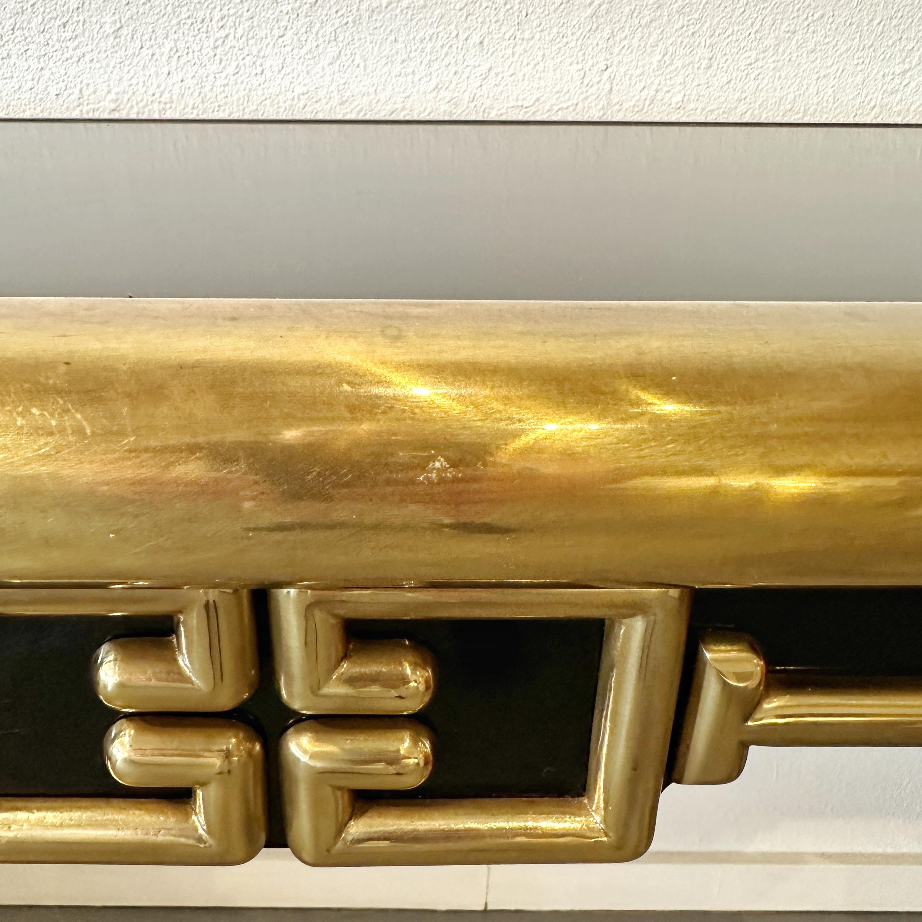 Mastercraft USA Elegante Konsole aus schwarzem Lack und Messing, ca. 1970er Jahre im Angebot 1