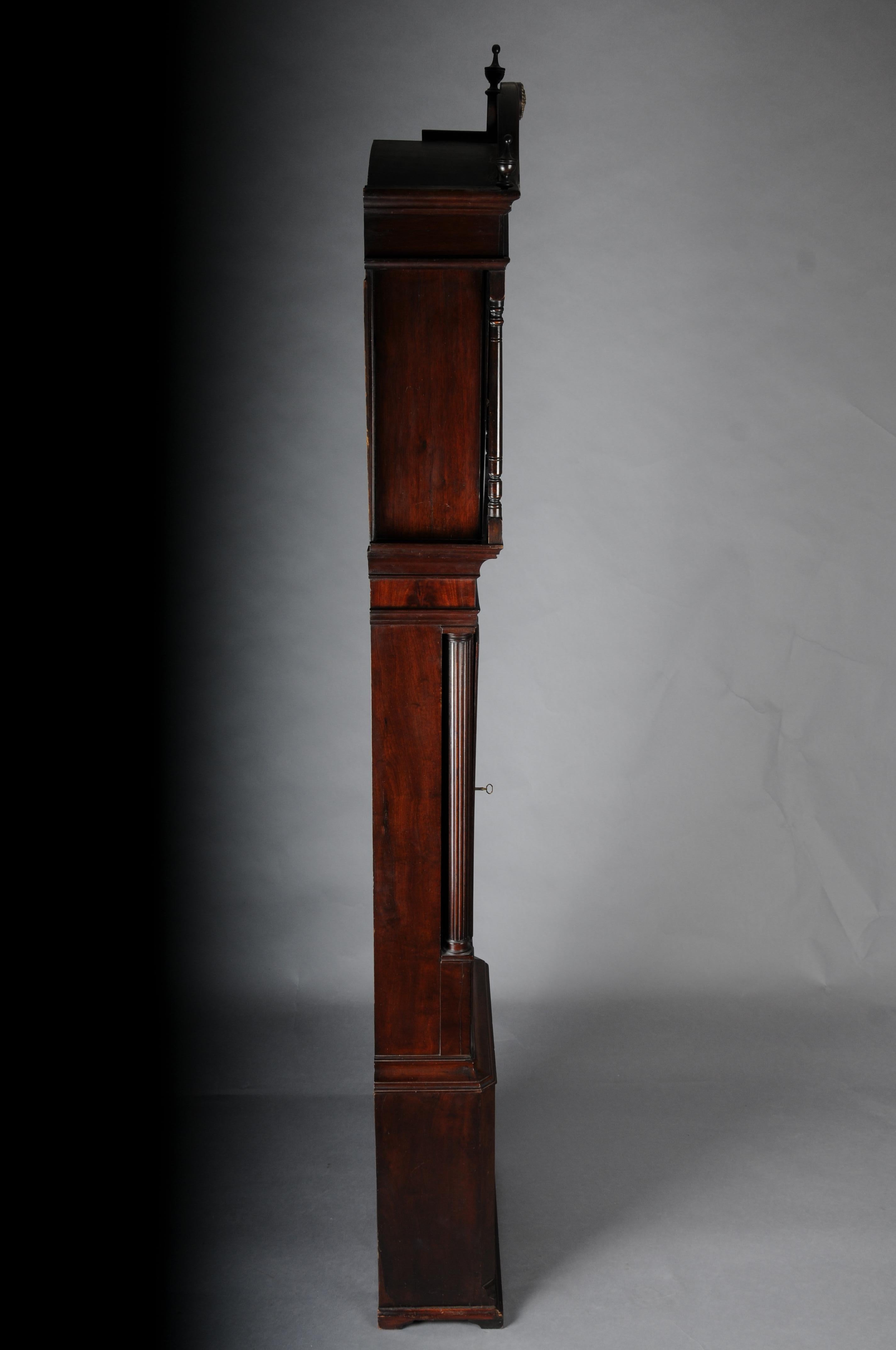 Masterful antique English grandfather clock, mahogany, 18th century For Sale 10