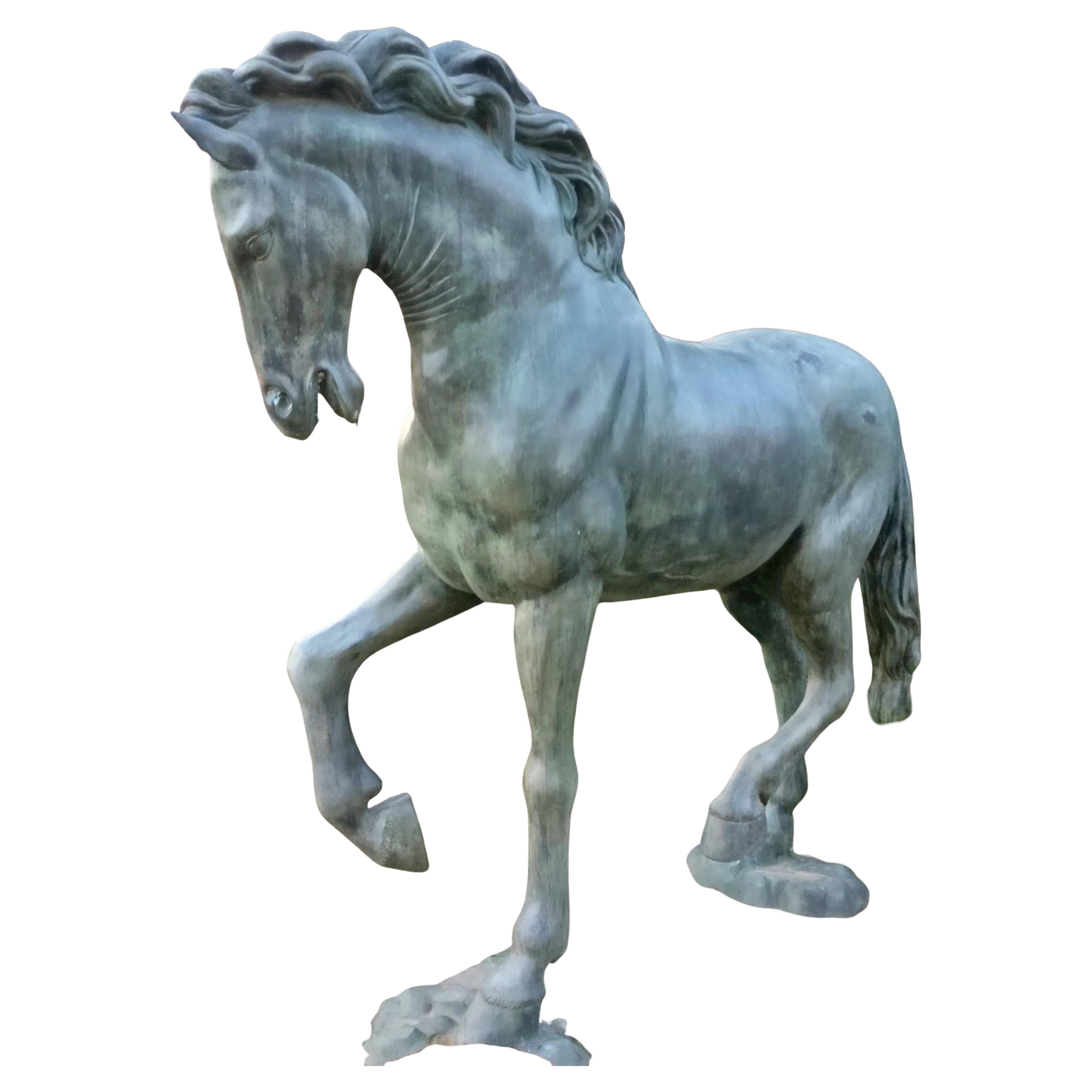 Magnifique paire de chevaux italiens en bronze Début du 20e siècle 1:1

hauteur réelle, fonte à la cire perdue.
Origine Venise, collection privée.
Parfait pour l'extérieur ou même pour l'intérieur.
Les dimensions sont importantes, proportionnées et