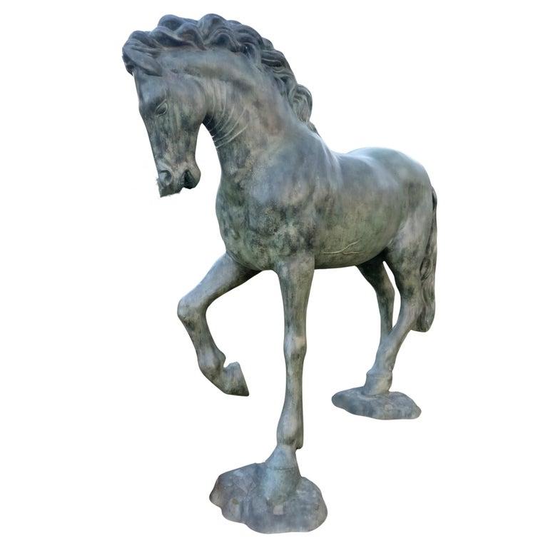 Magnifique paire de chevaux italiens en bronze Début du 20e siècle 1:1 Bon état - En vente à Madrid, ES