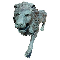 Masterful Pair of Italian Lions in Bronze Early 20th Century