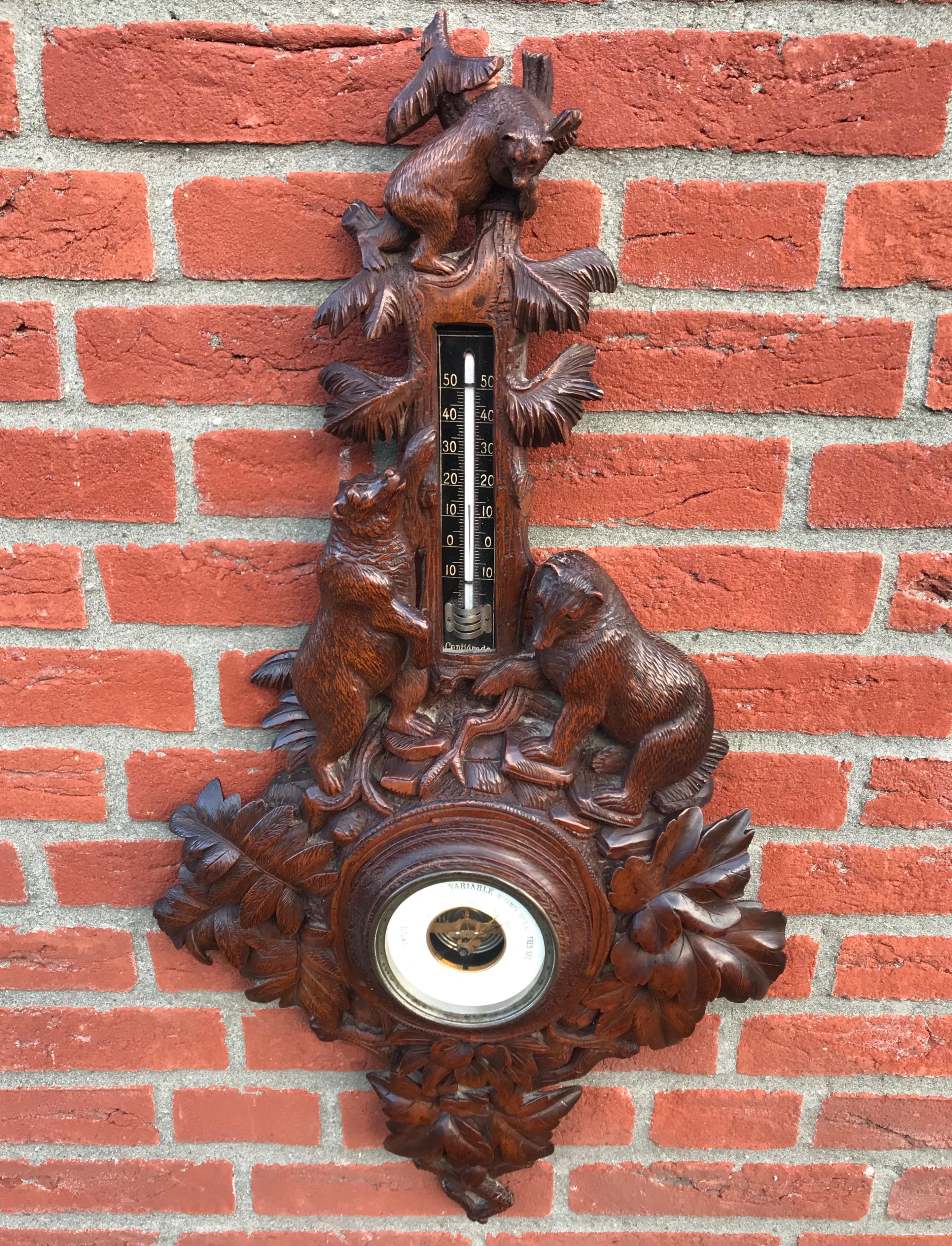 Top quality hand carved, antique barometer.

This rare Black Forest barometer depicting a family of three bears climbing a tree is incredibly well carved and it has the most beautiful patina. It looks like junior had no problem climbing to the top