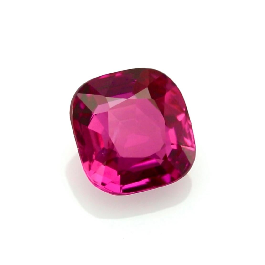 Art déco Pièce maîtresse ! Saphir rose vif de 4,16ct en vente