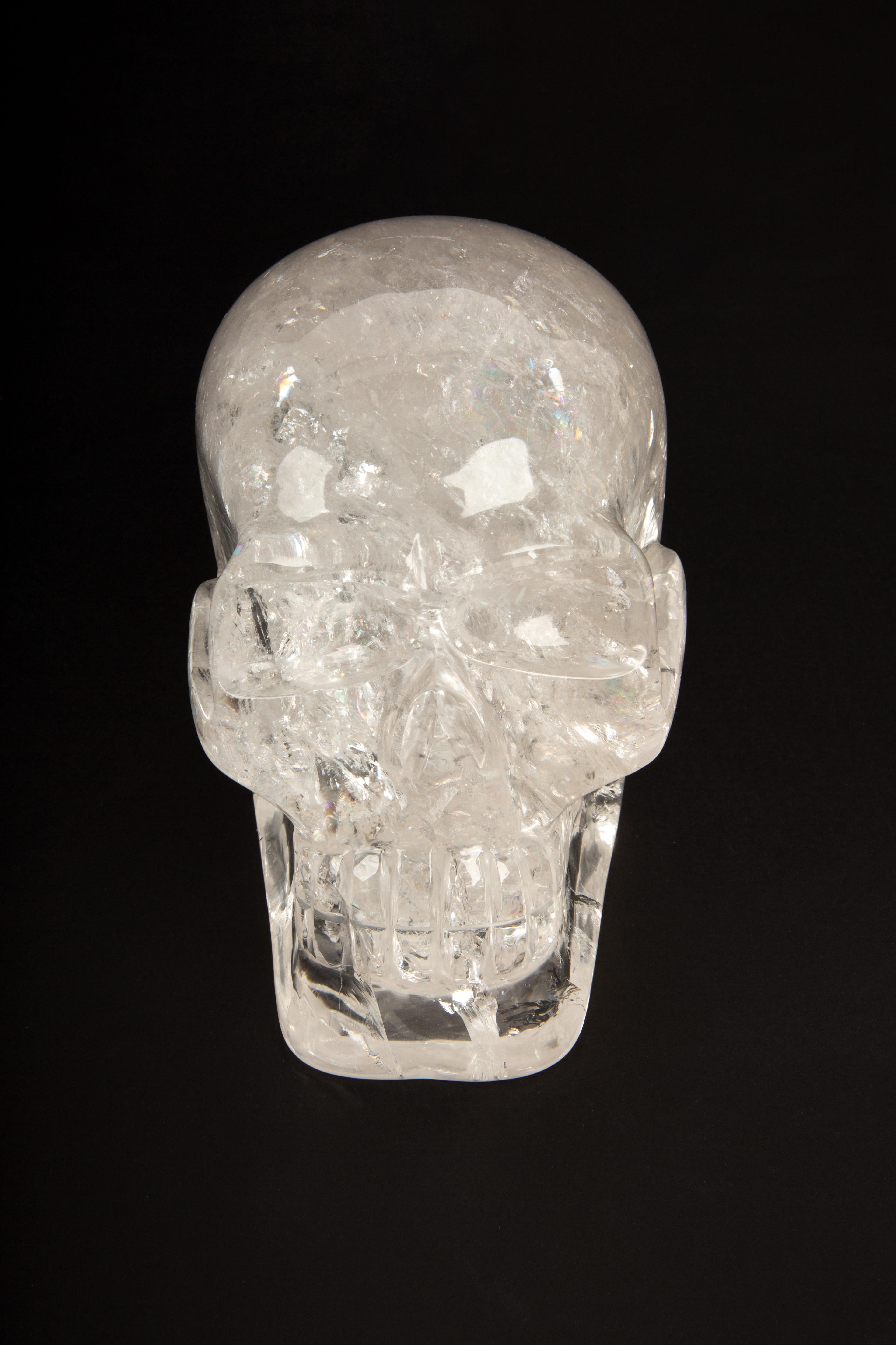 XXIe siècle et contemporain Un chef-d'œuvre de clarté : Le crâne de cristal de roche ultime en vente
