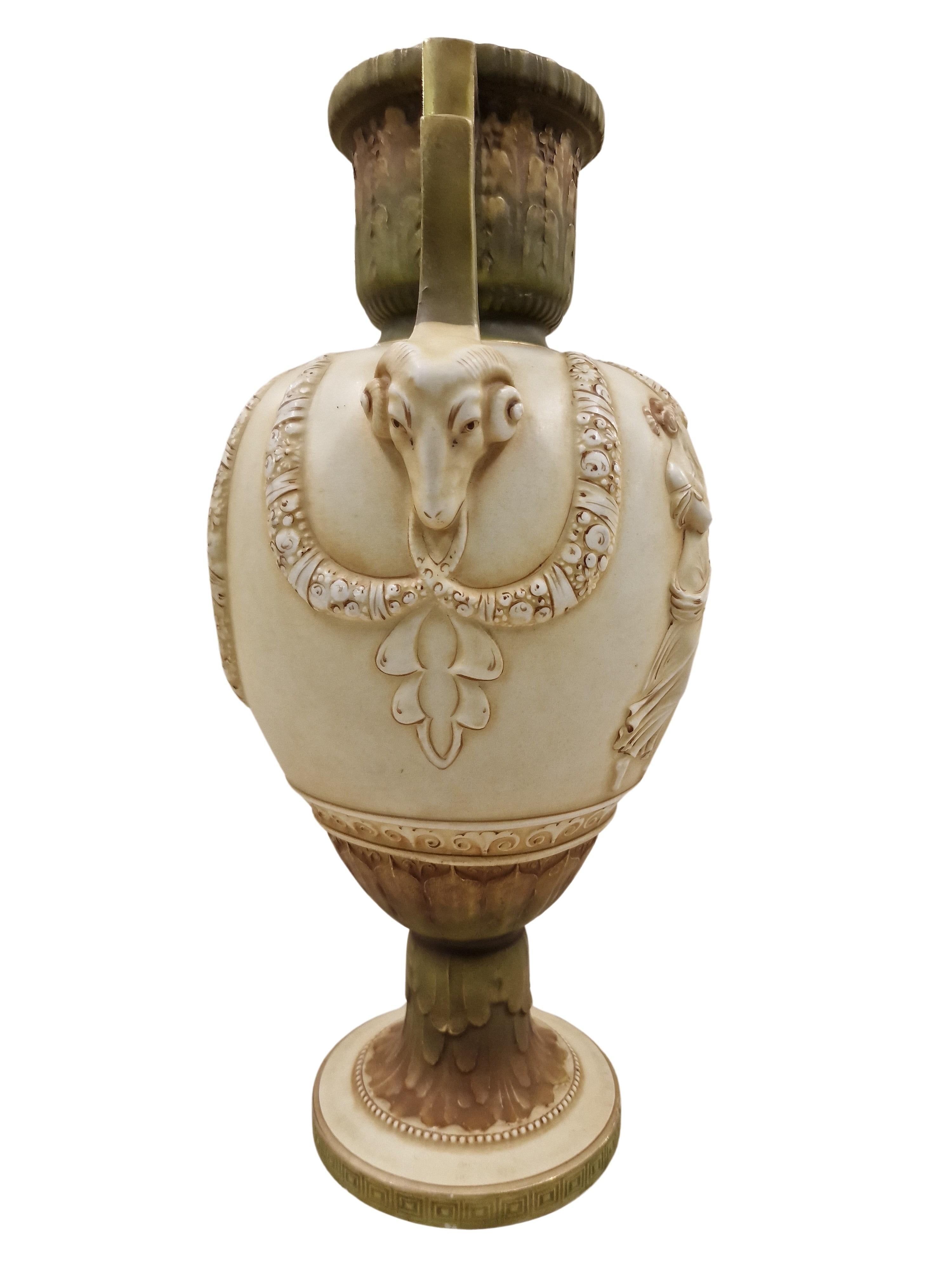 Late 19th Century Masterpiece, rare vase, amphore, Ernst Wahliss, 1900 Art Nouveau, Vienna Austria For Sale