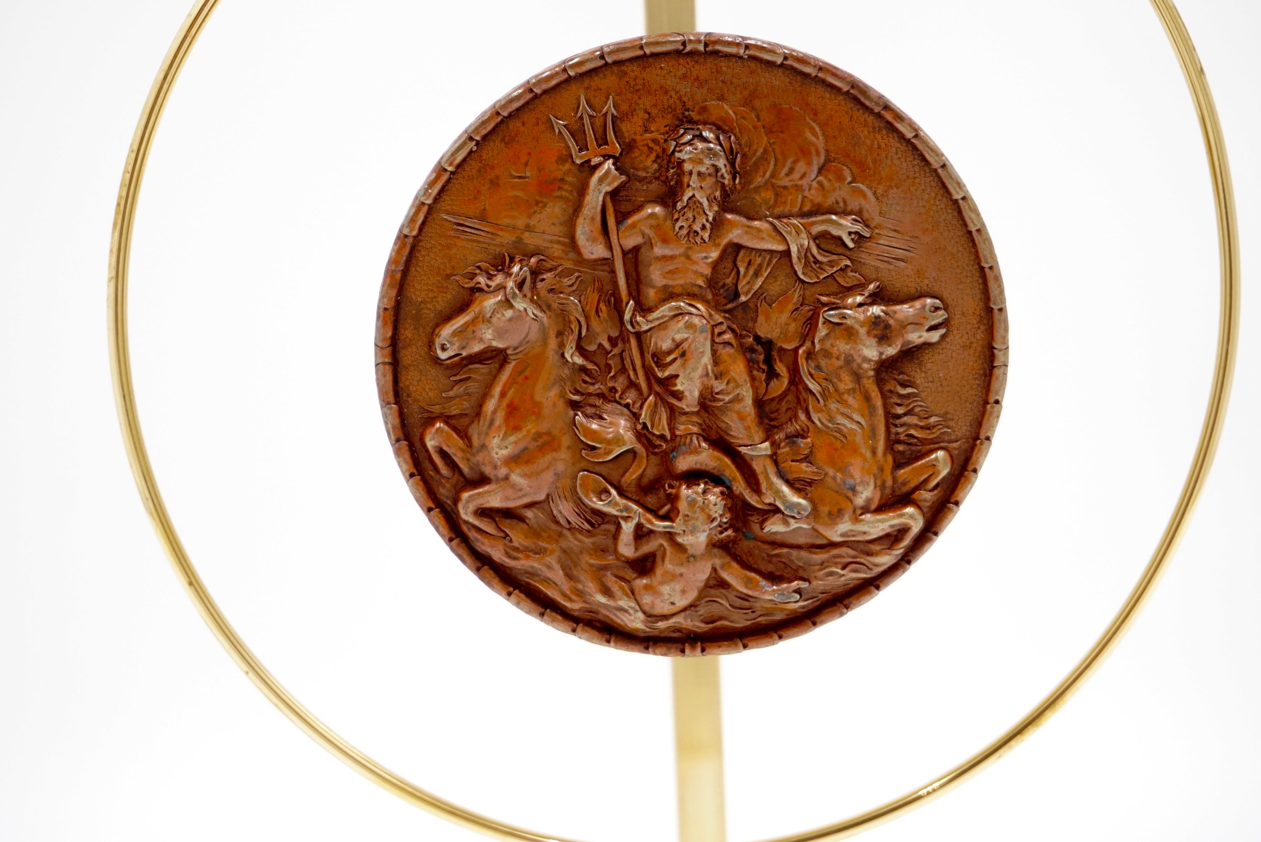 Bronze Lampe de table en laiton « Masterpieces of Light » avec sculpture en cuivre de Van Vianen XVII en vente