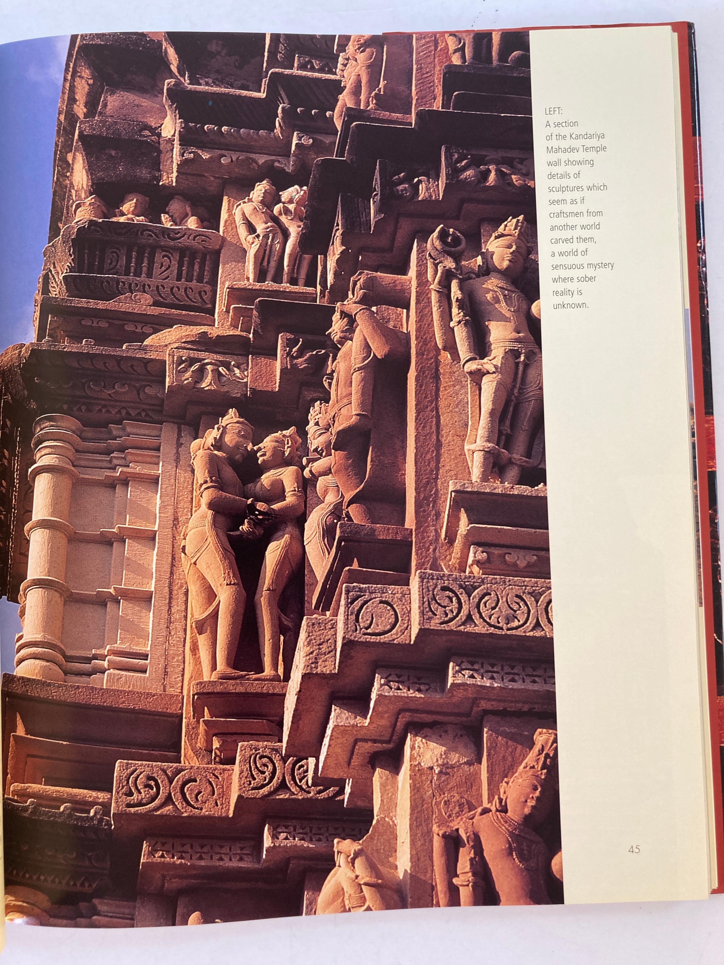 Livre « Masterpieces of Traditional Indian Architecture » (Les chefs-d'œuvre de l'architecture indienne traditionnelle) en vente 2