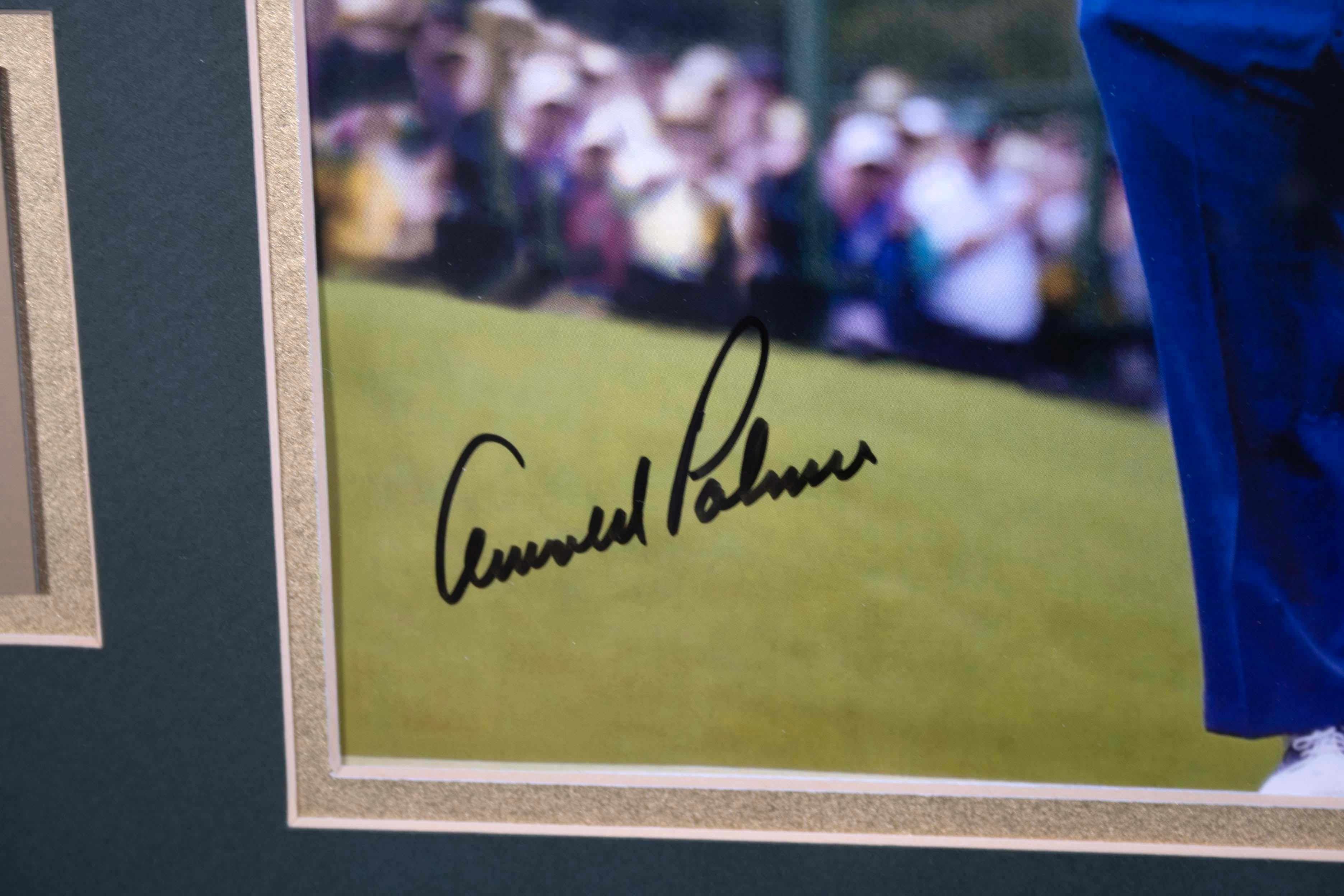 Photographie, drapeau et épingle signées Arnold Palmer, Masters 2004 dans un cadre pour souvenirs en vente 4