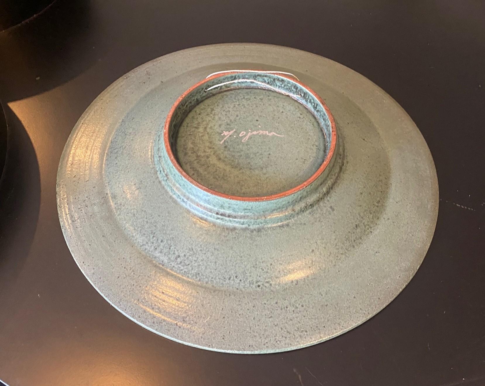 Masuo Ojima Firmato Grande Studio Pottery Giapponese Asiatico in Ceramica Modernista Caricabatterie in vendita 4