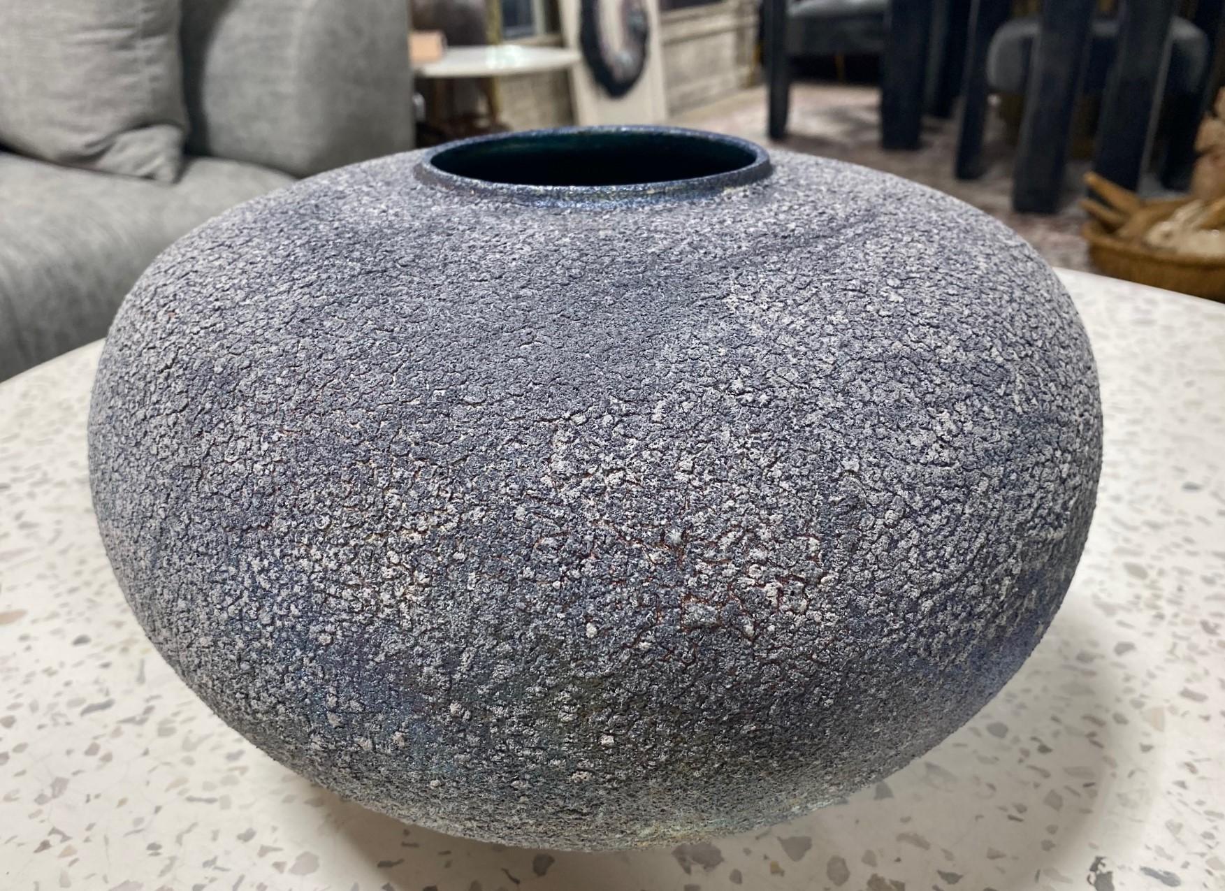 Late 20th Century Masuo Ojima Signed Large Japanese Asian Wood Fired Studio Pottery Ceramic Vase For Sale