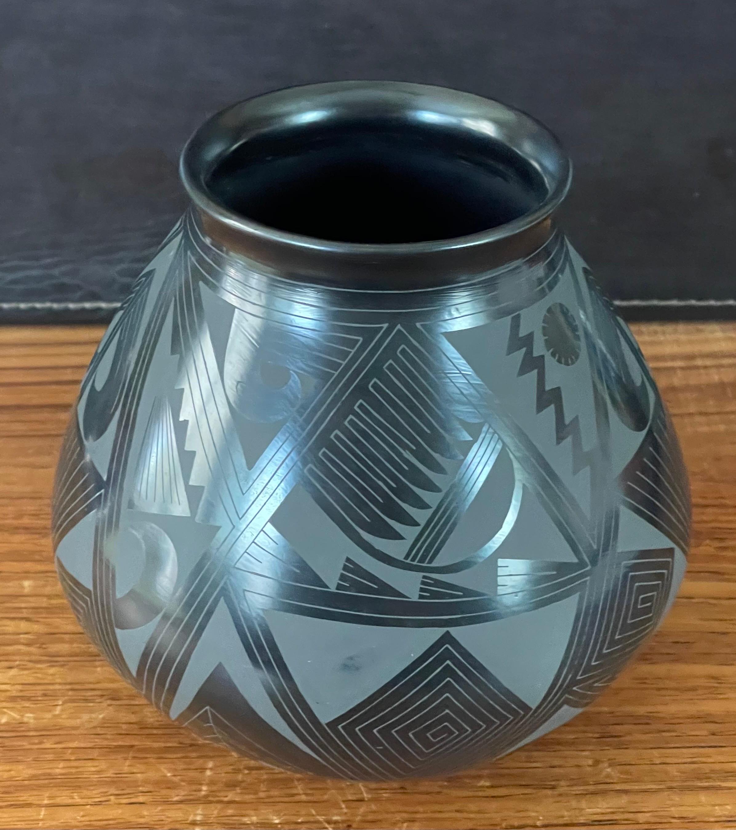 Contemporary Mata Ortiz Geometric Blackware Vase by Octavio Andrew For Sale