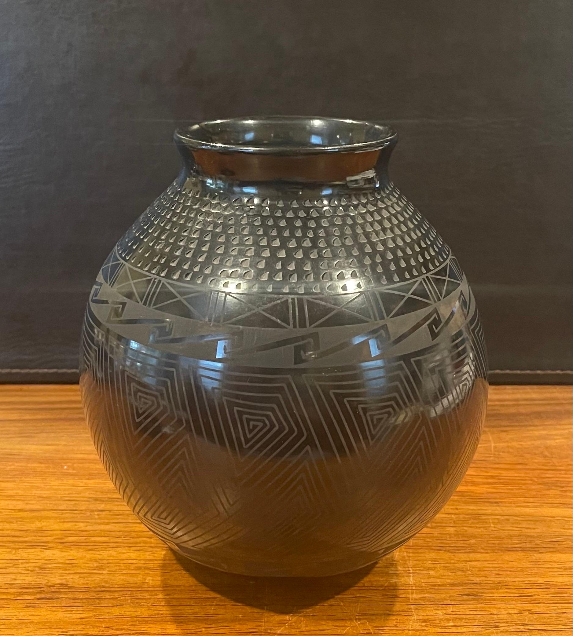 Mata Ortiz Geometric Blackware Vase by Tomasa Mora 1