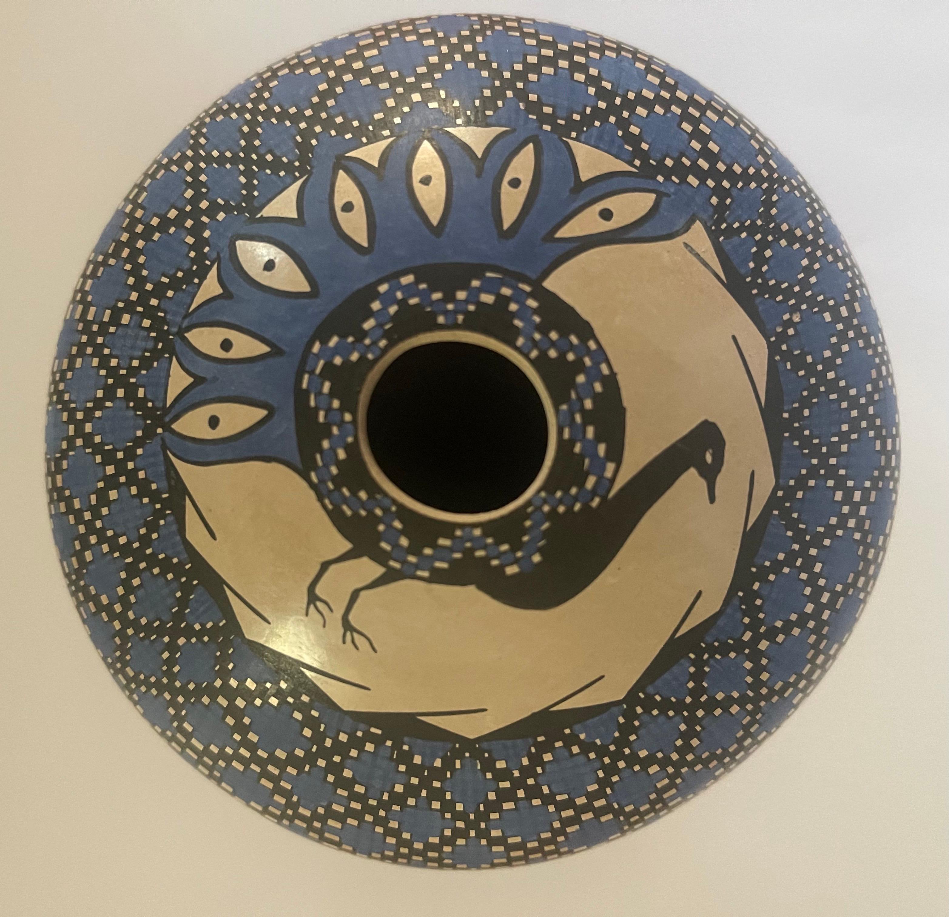 Mata Ortiz Geometric Pottery Vase by Emila Villa For Sale 4