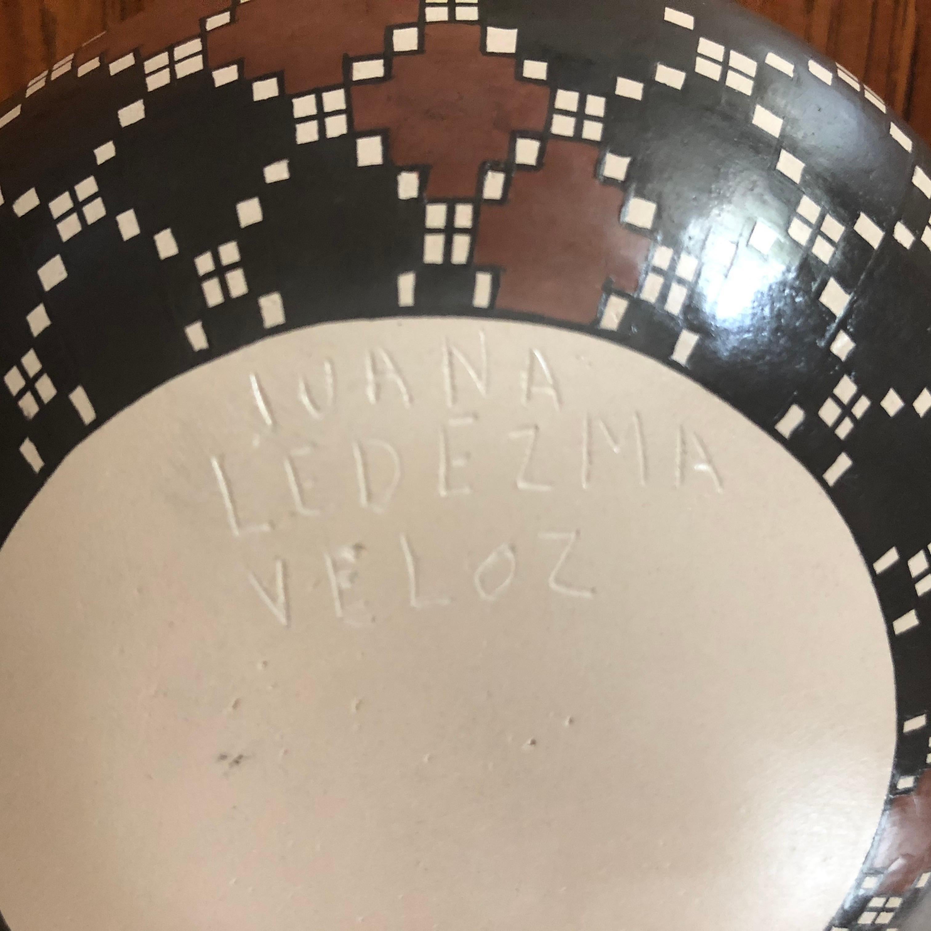 20th Century Mata Ortiz Geometric Pottery Vase by Juana Ledezma Vecoz For Sale