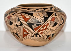 Mata Ortiz Polychrome Pot with Marbleized Slip by Ramiro Veloz Sr., 1990