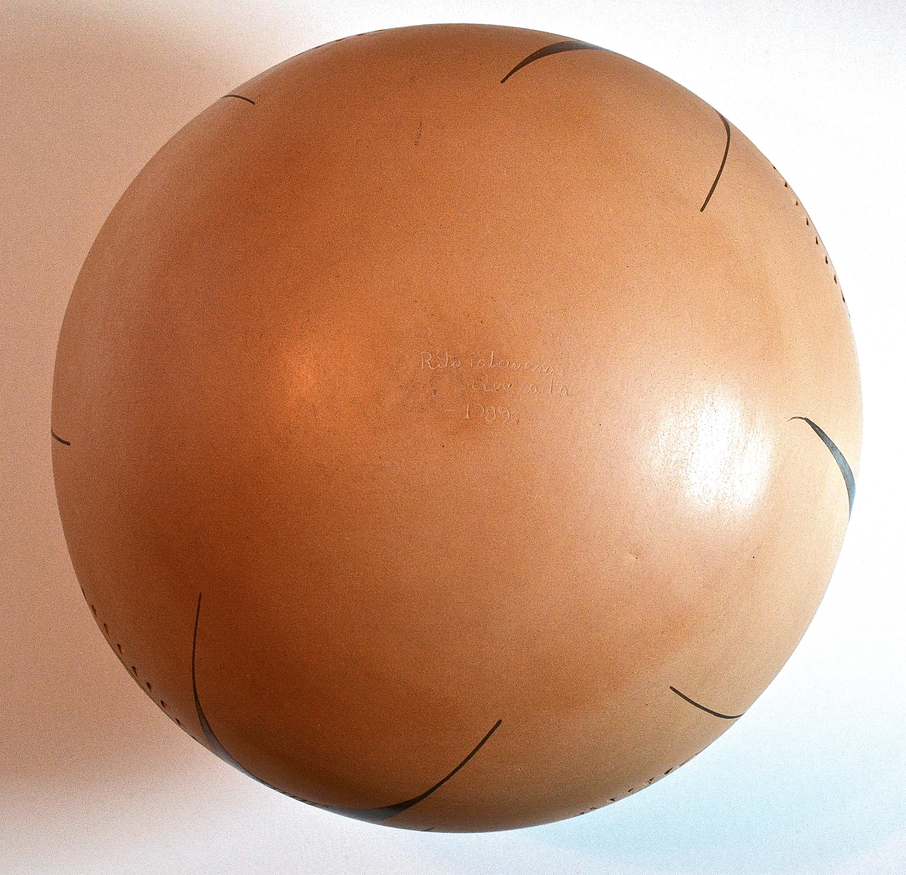 Mata Ortiz, polychromes Keramikgefäß von Rito Talvera Quezada, 1989 (20. Jahrhundert) im Angebot